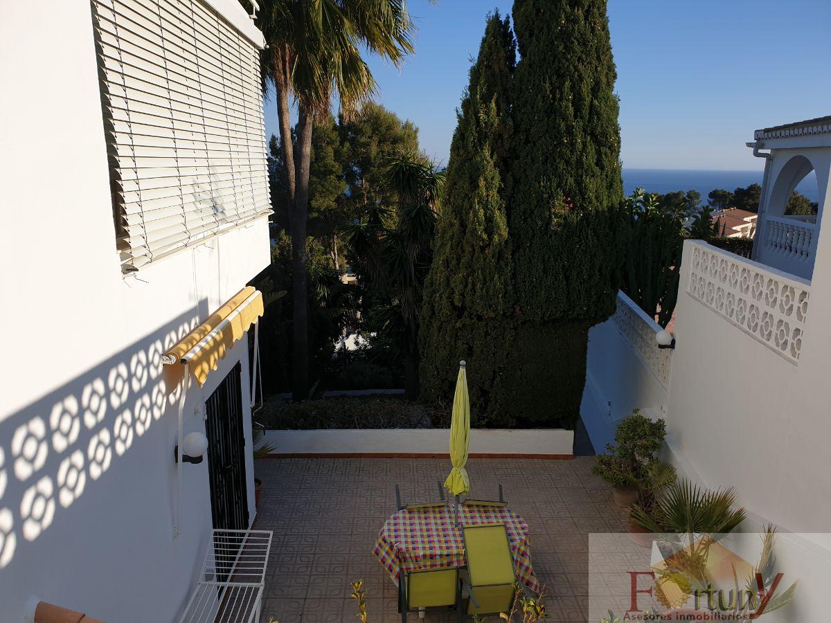 For sale of chalet in La Herradura