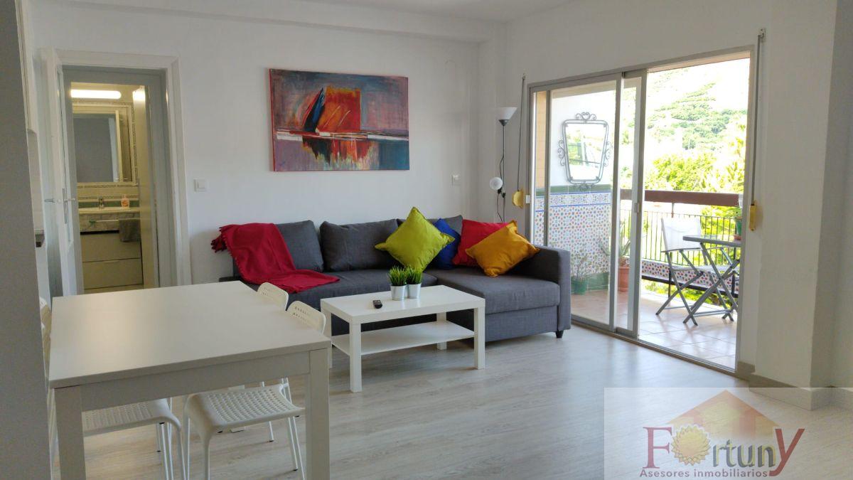 For rent of apartment in Almuñécar