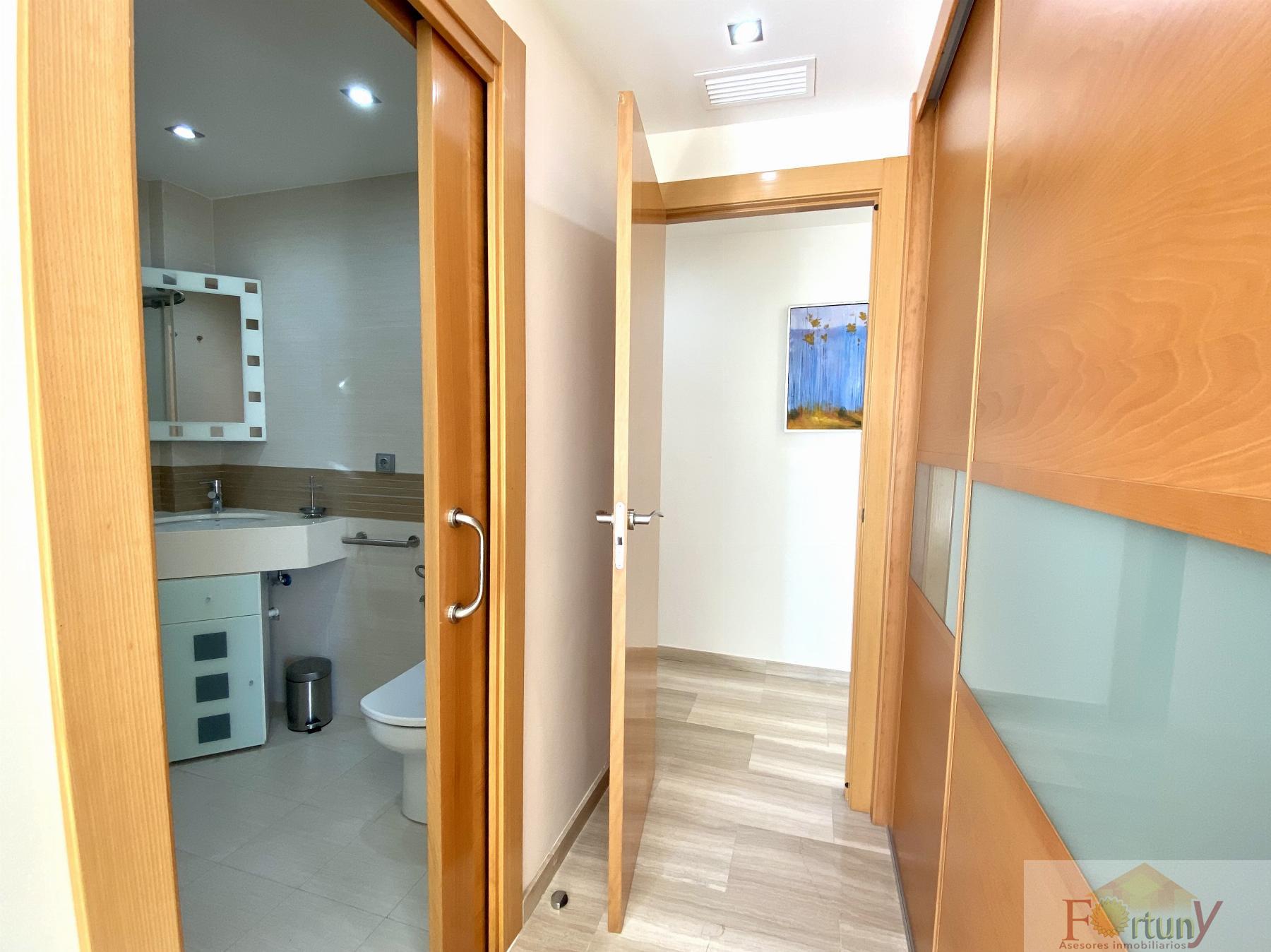 For sale of chalet in Almuñécar