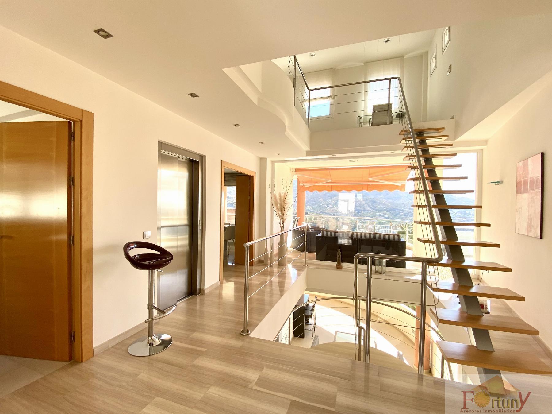 For sale of chalet in Almuñécar