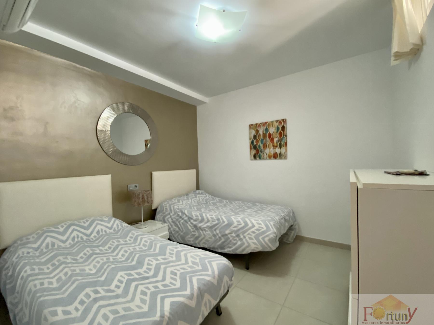 For sale of chalet in Almuñécar