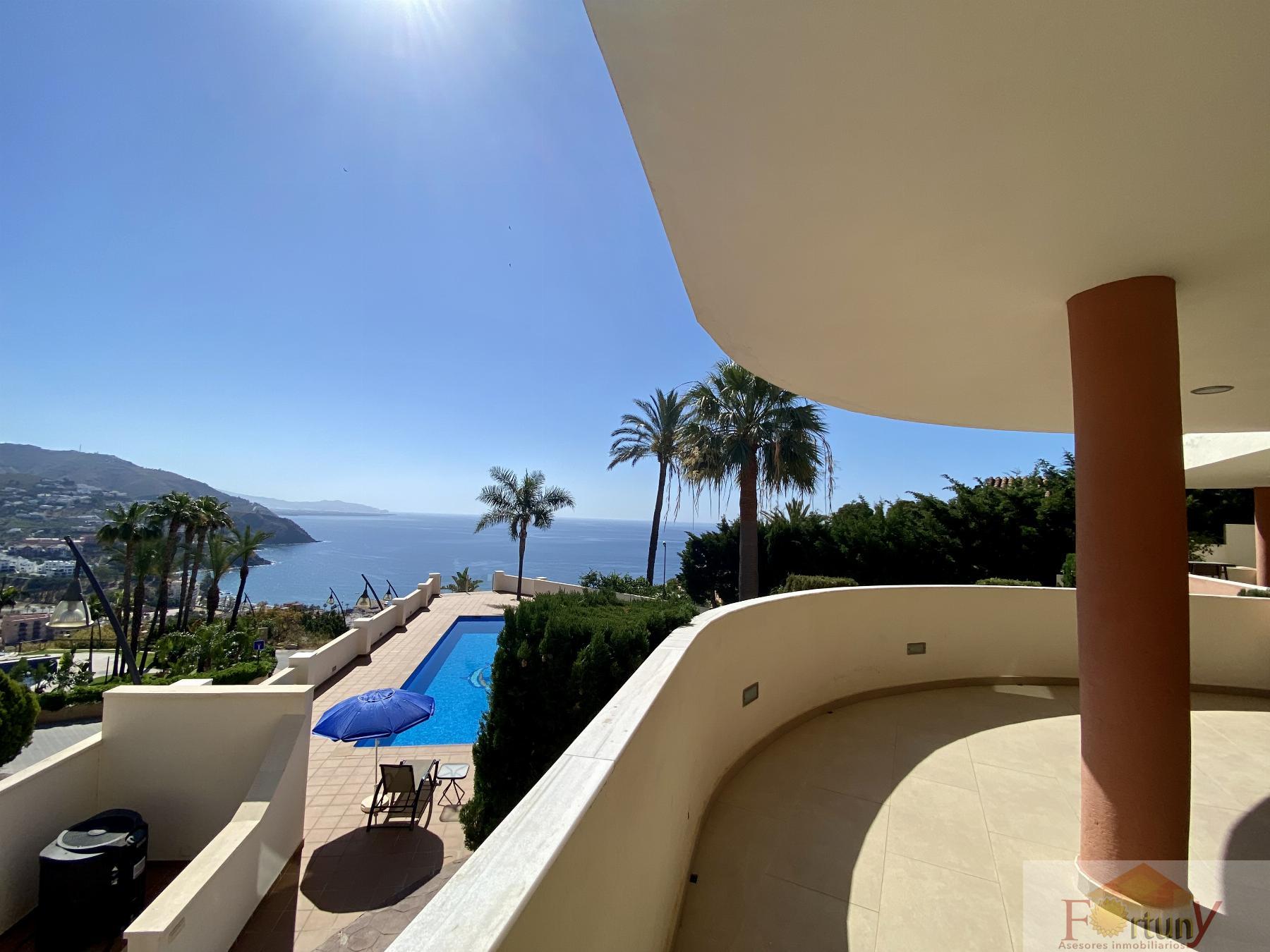 For sale of chalet in Almuñécar