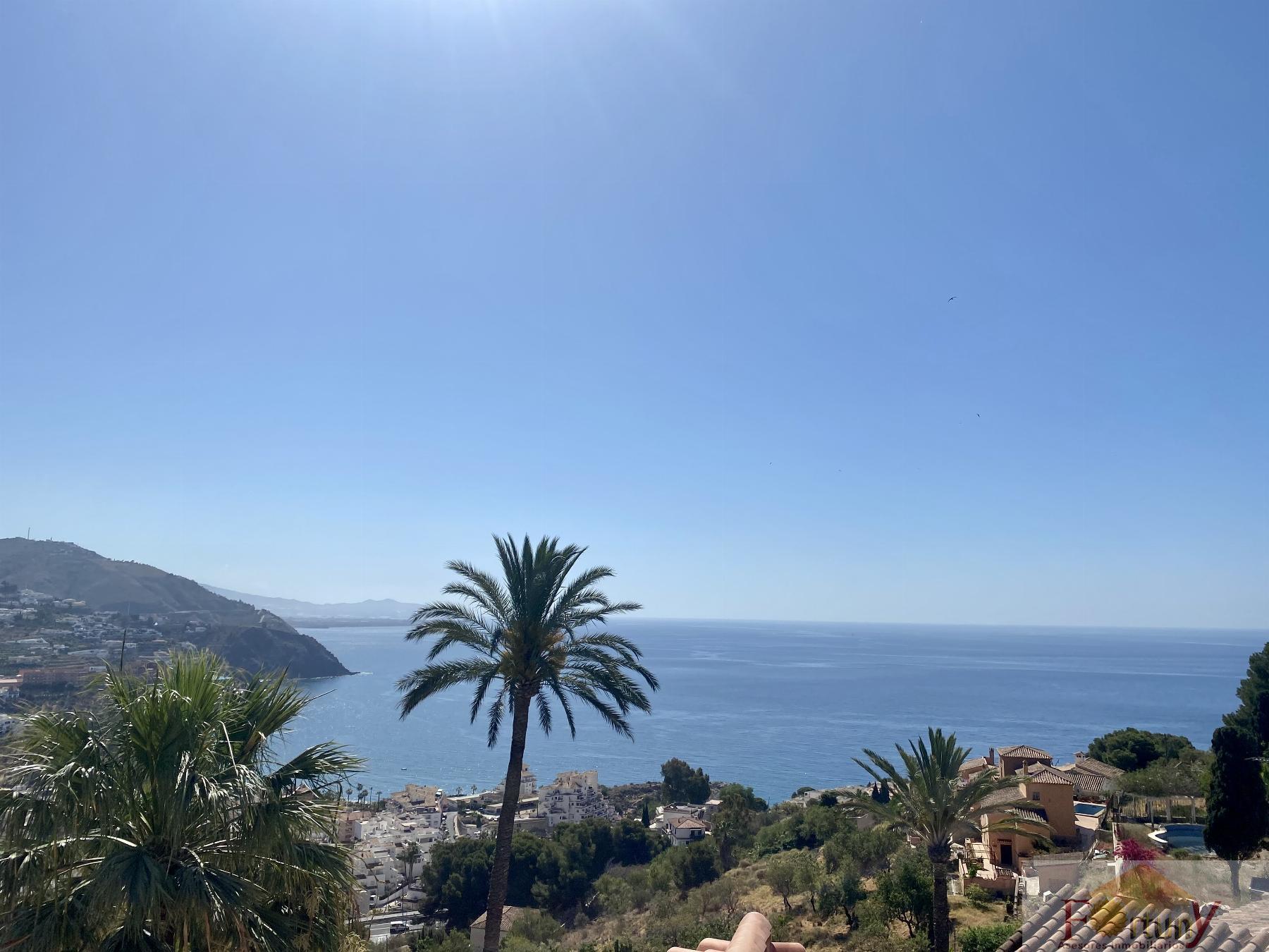 For sale of chalet in Almuñécar