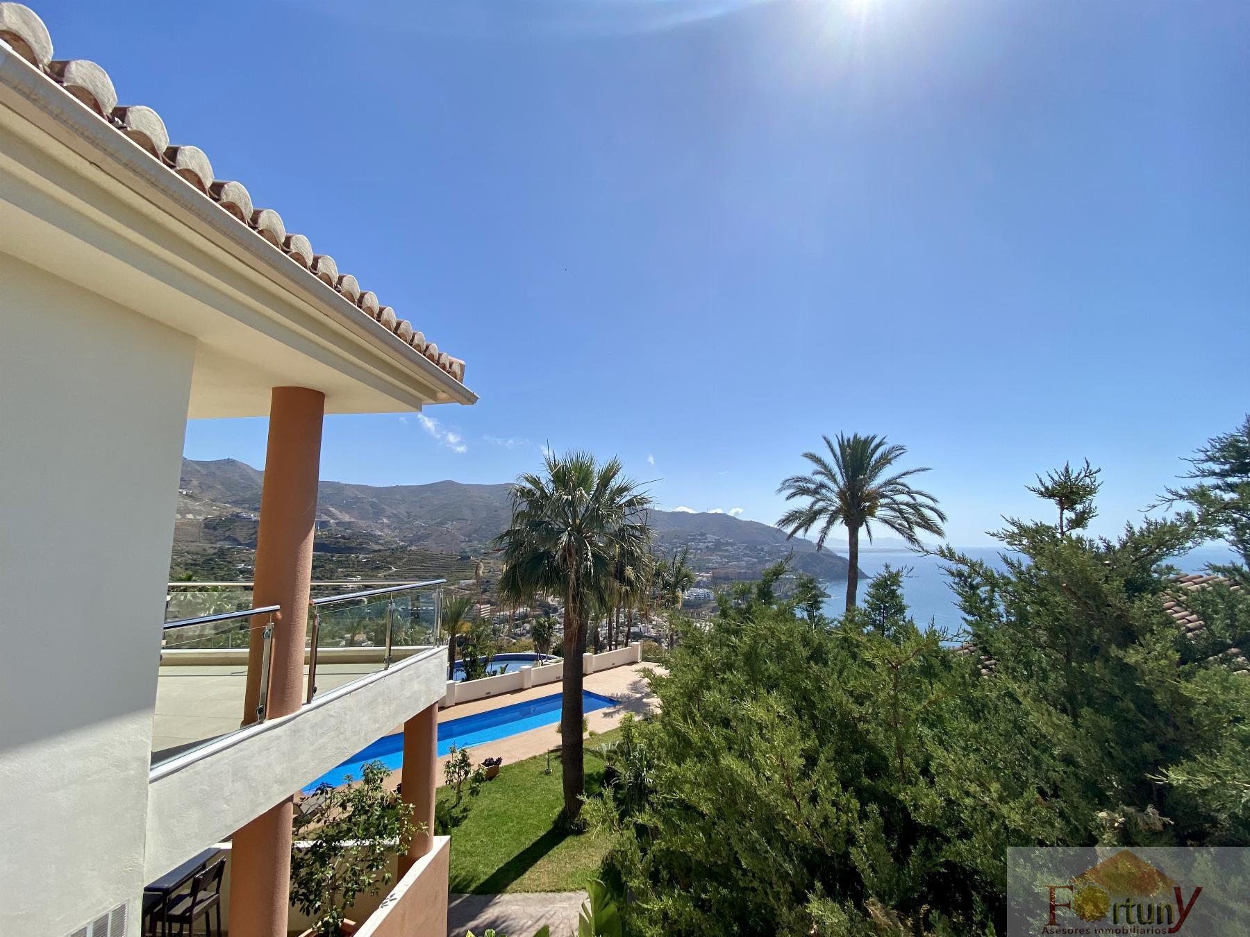 For sale of chalet in Almuñécar