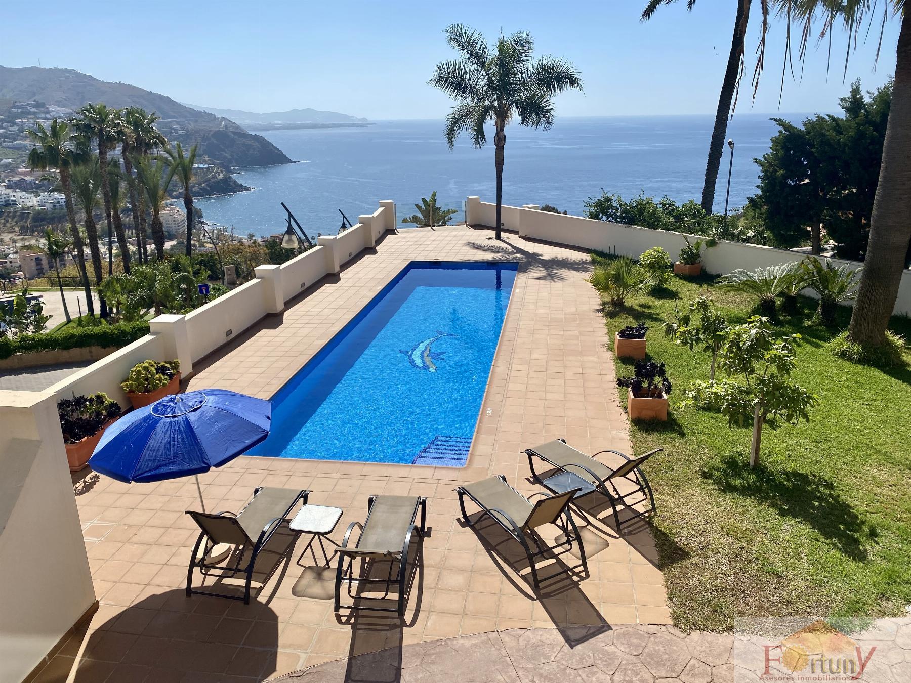 For sale of chalet in Almuñécar
