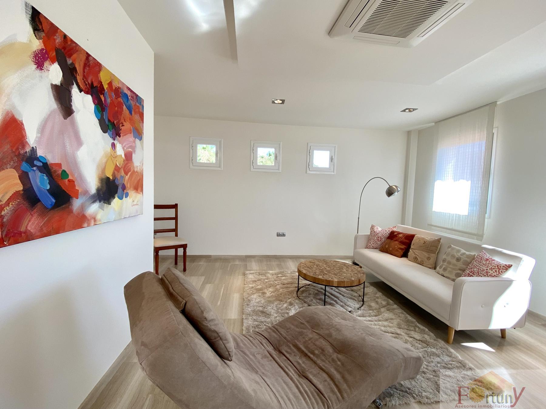 For sale of chalet in Almuñécar