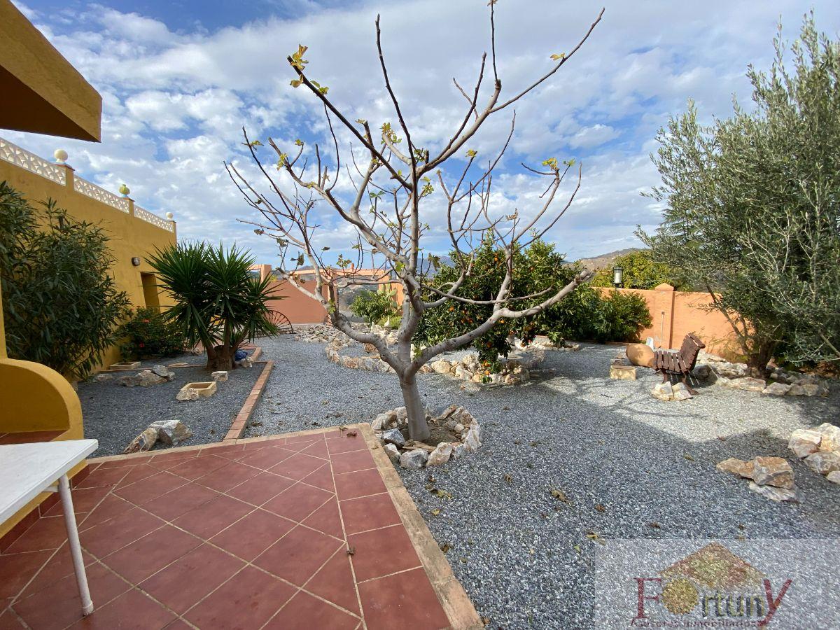 For sale of rural property in Almuñécar