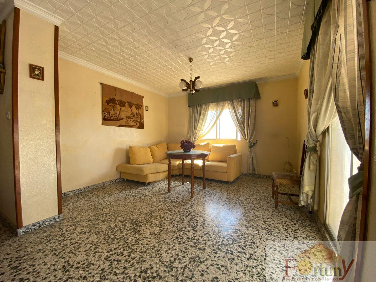 For sale of house in Salobreña