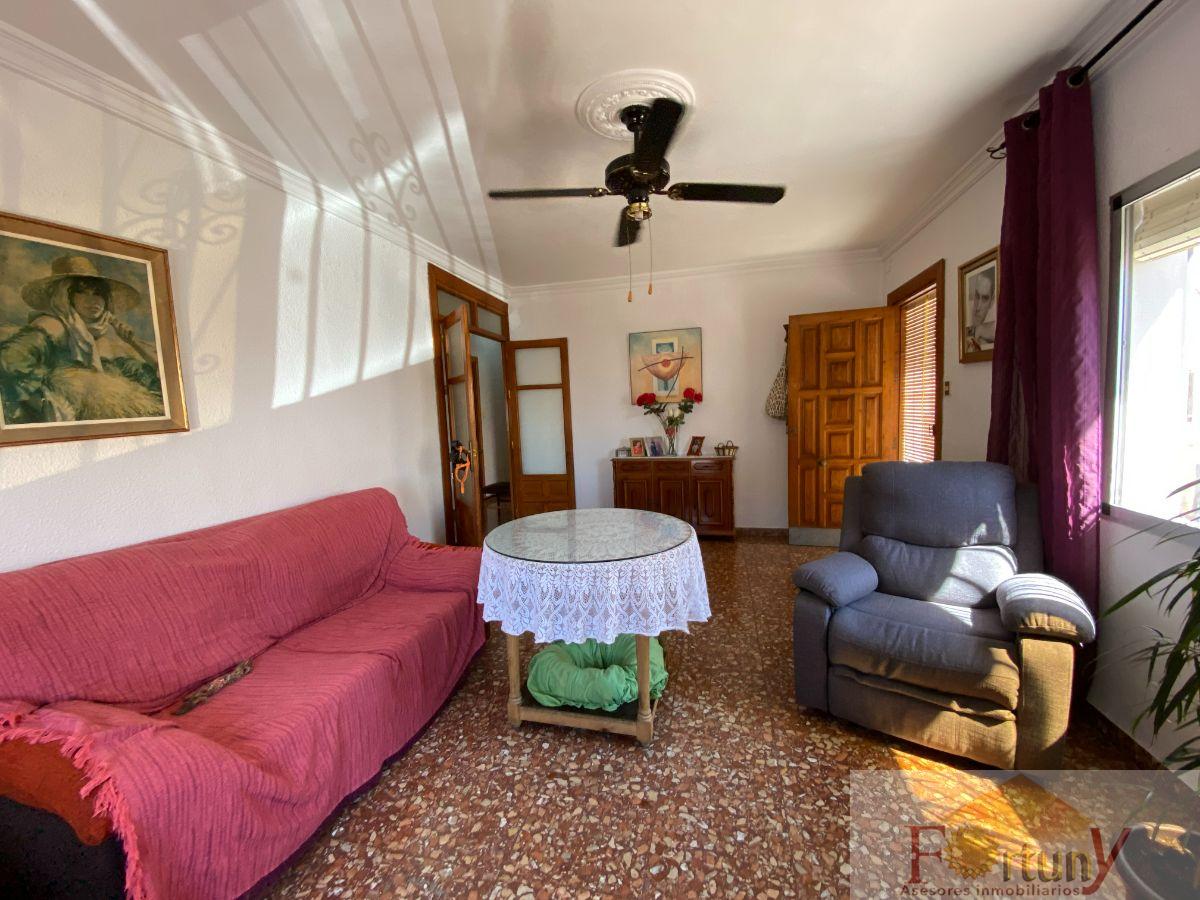 For sale of house in Salobreña