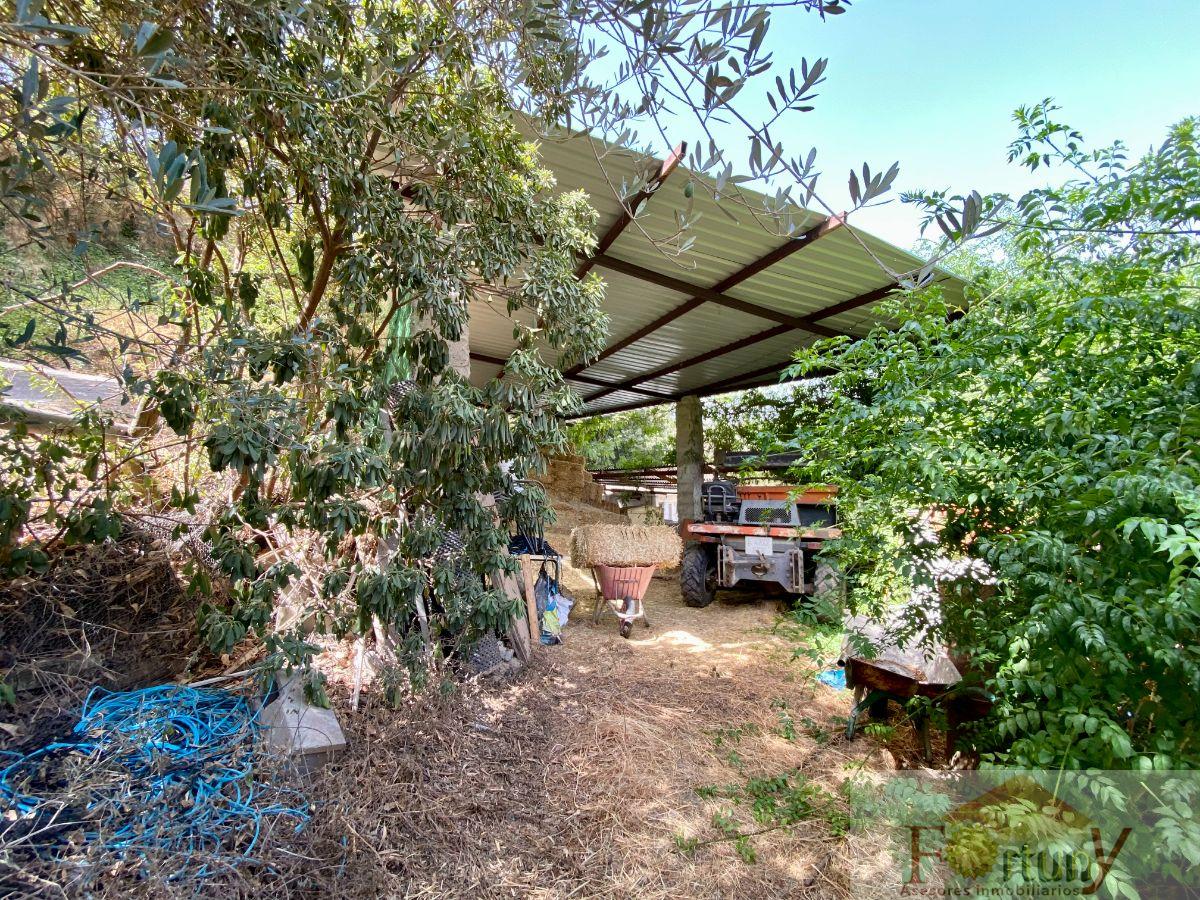 For sale of rural property in Torvizcón