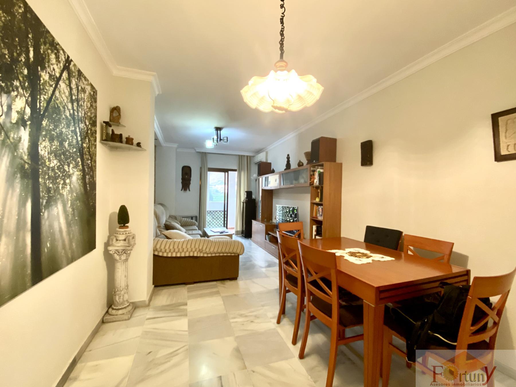 For sale of apartment in Almuñécar