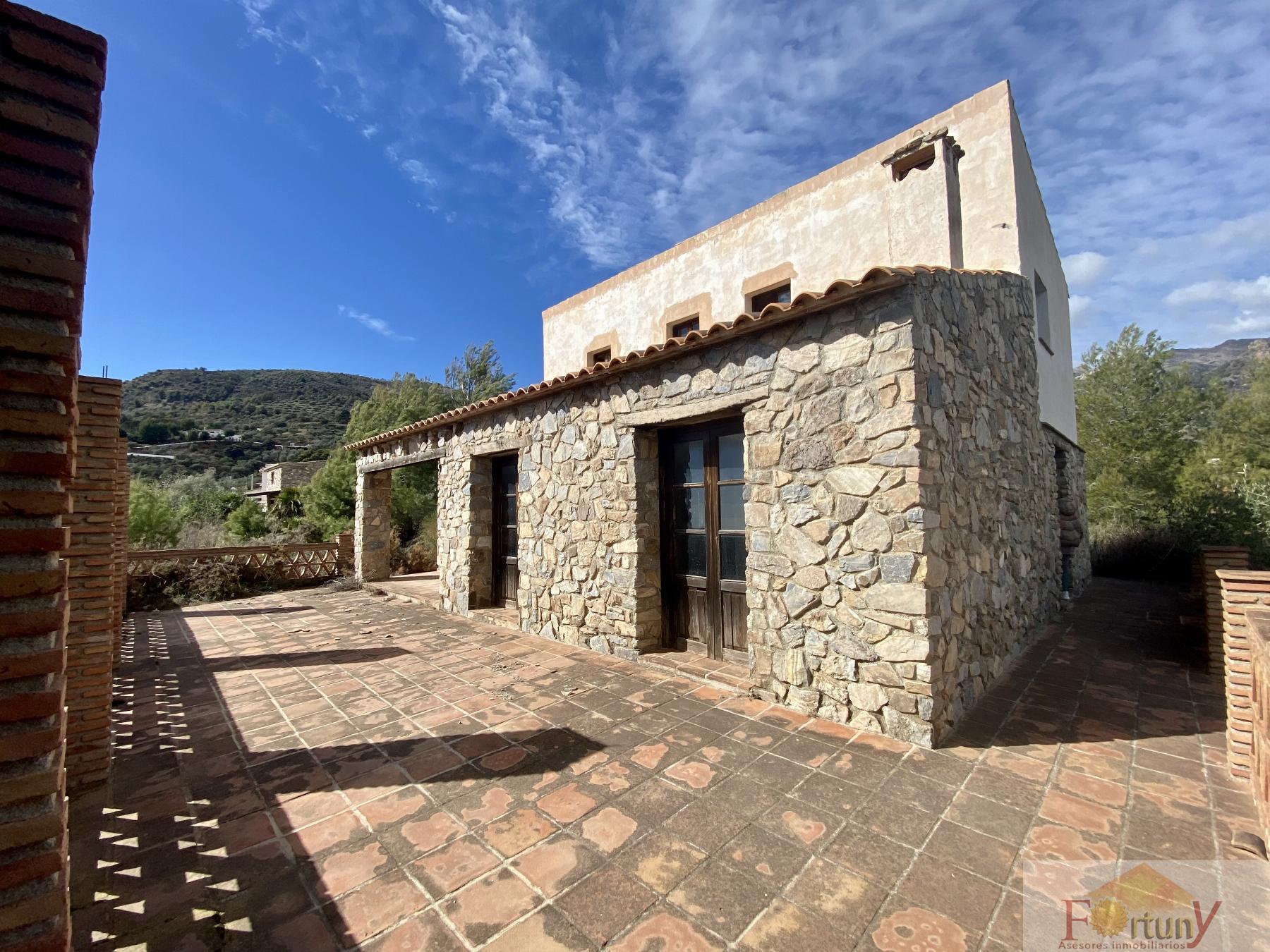 For sale of rural property in La Herradura