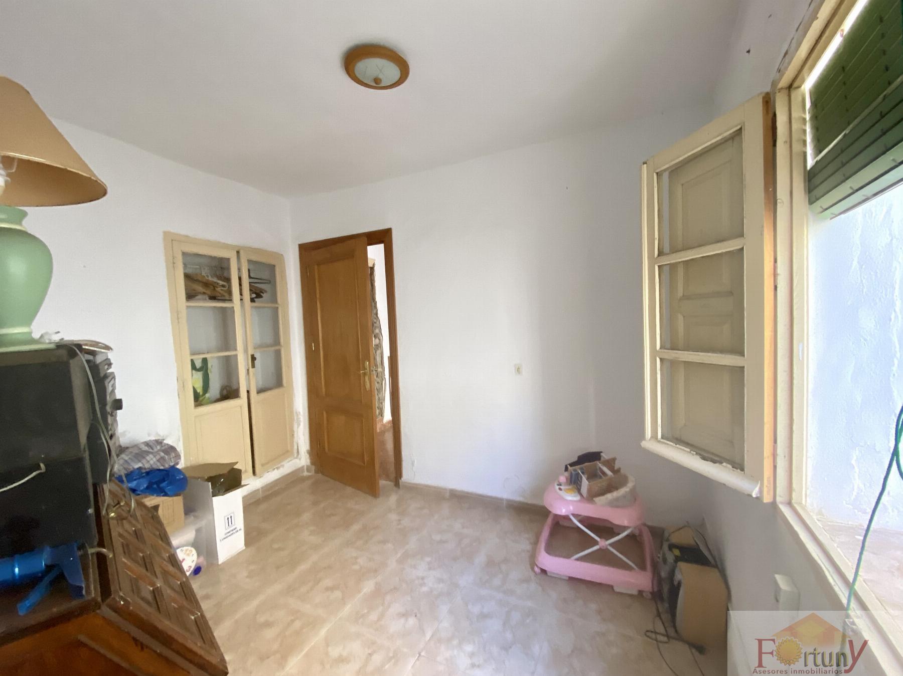 For sale of house in La Herradura