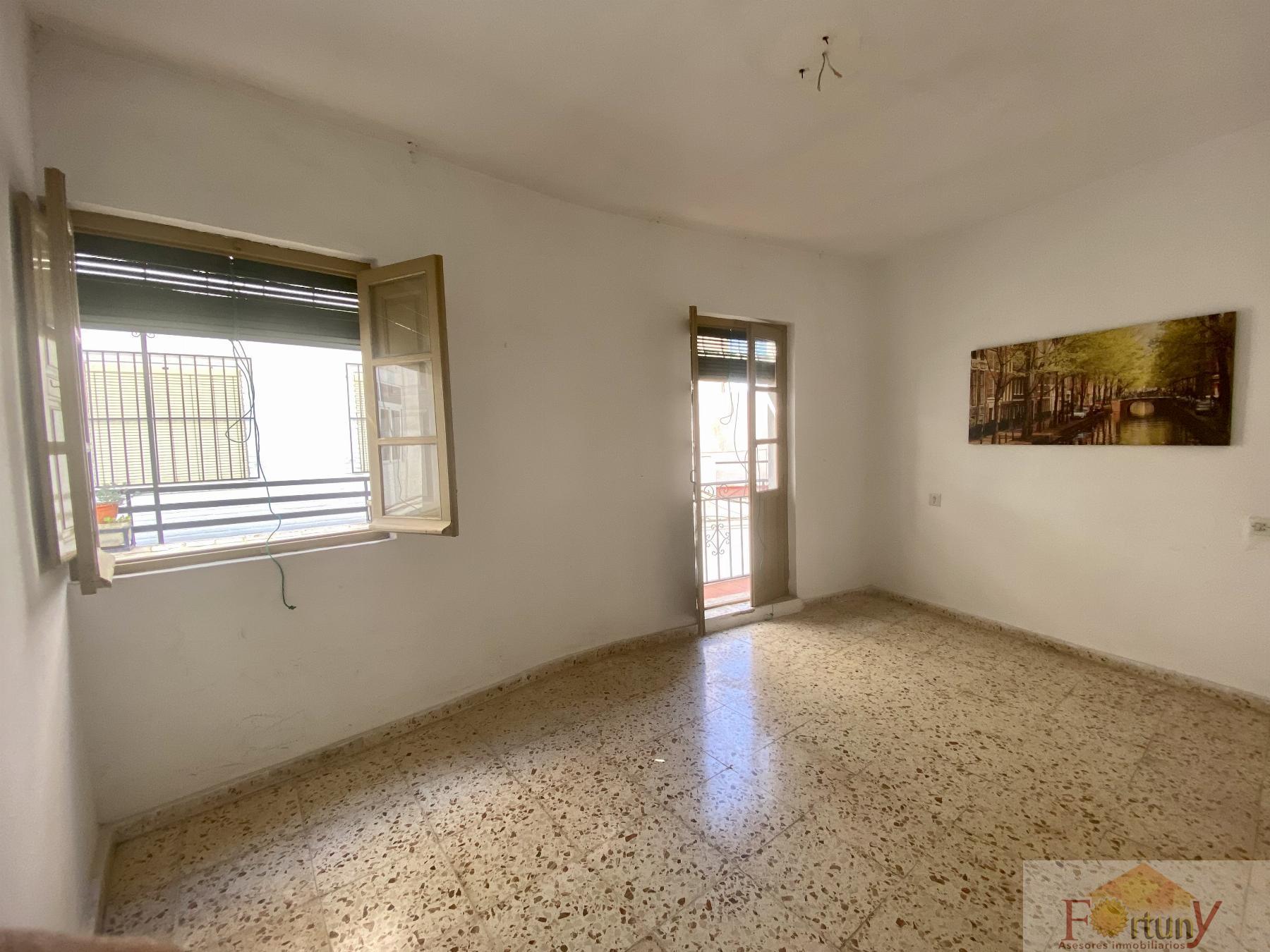 For sale of house in La Herradura