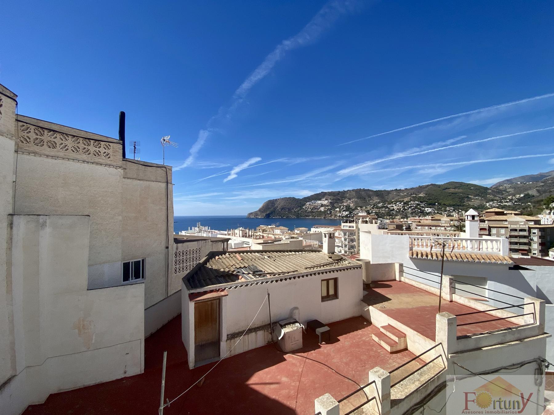 For sale of house in La Herradura