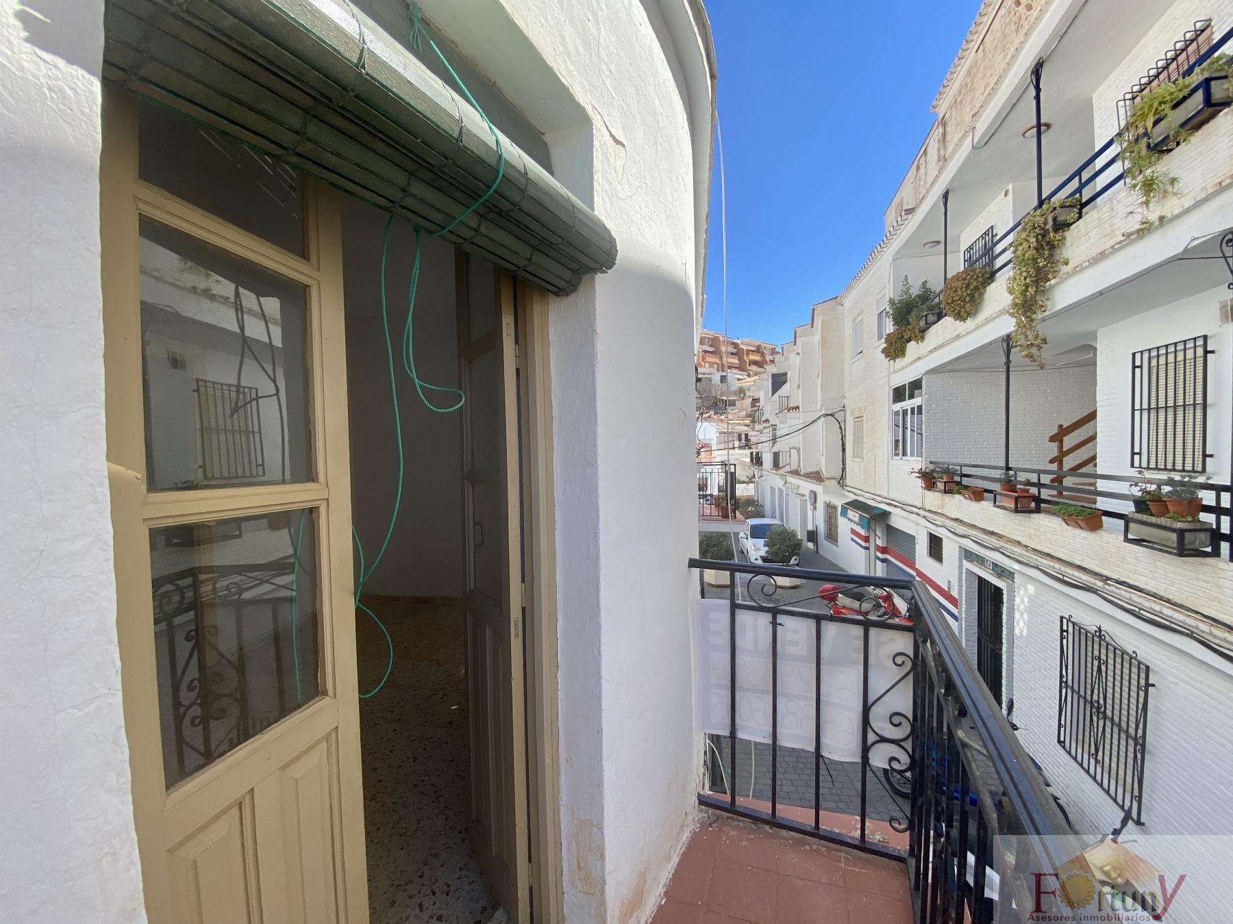 For sale of house in La Herradura