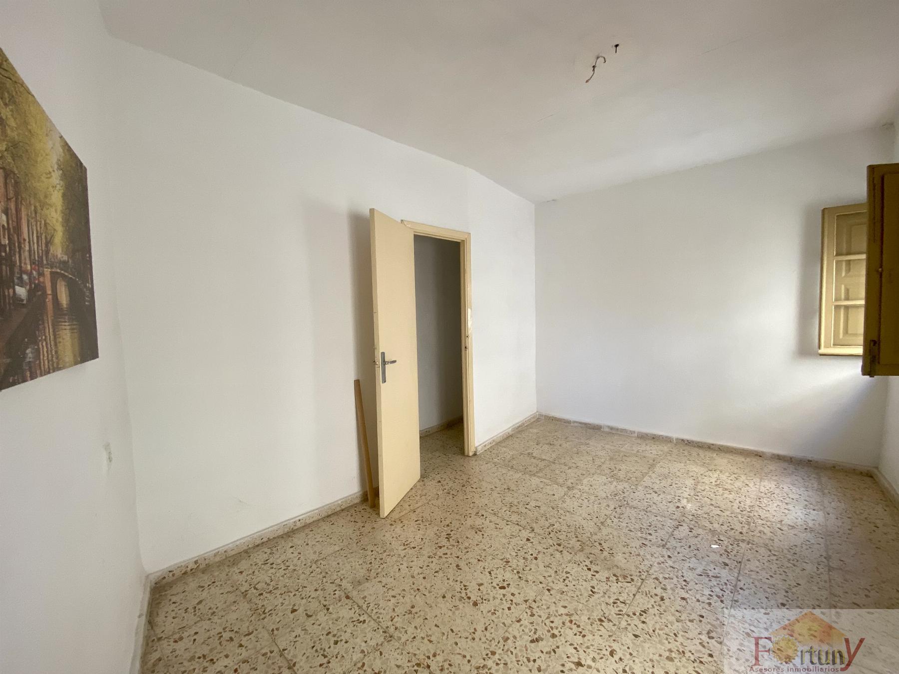 For sale of house in La Herradura