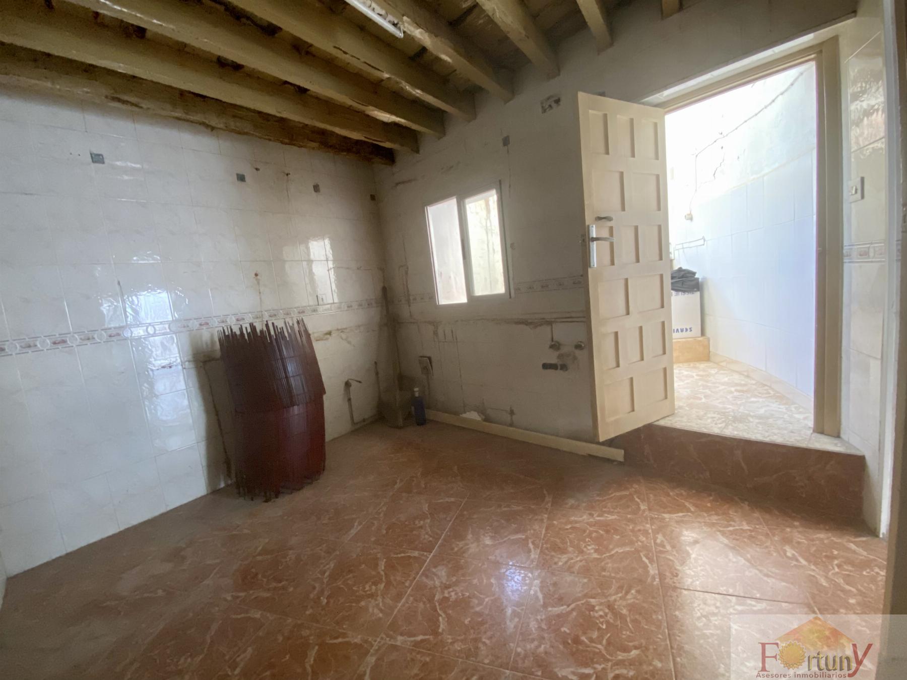 For sale of house in La Herradura
