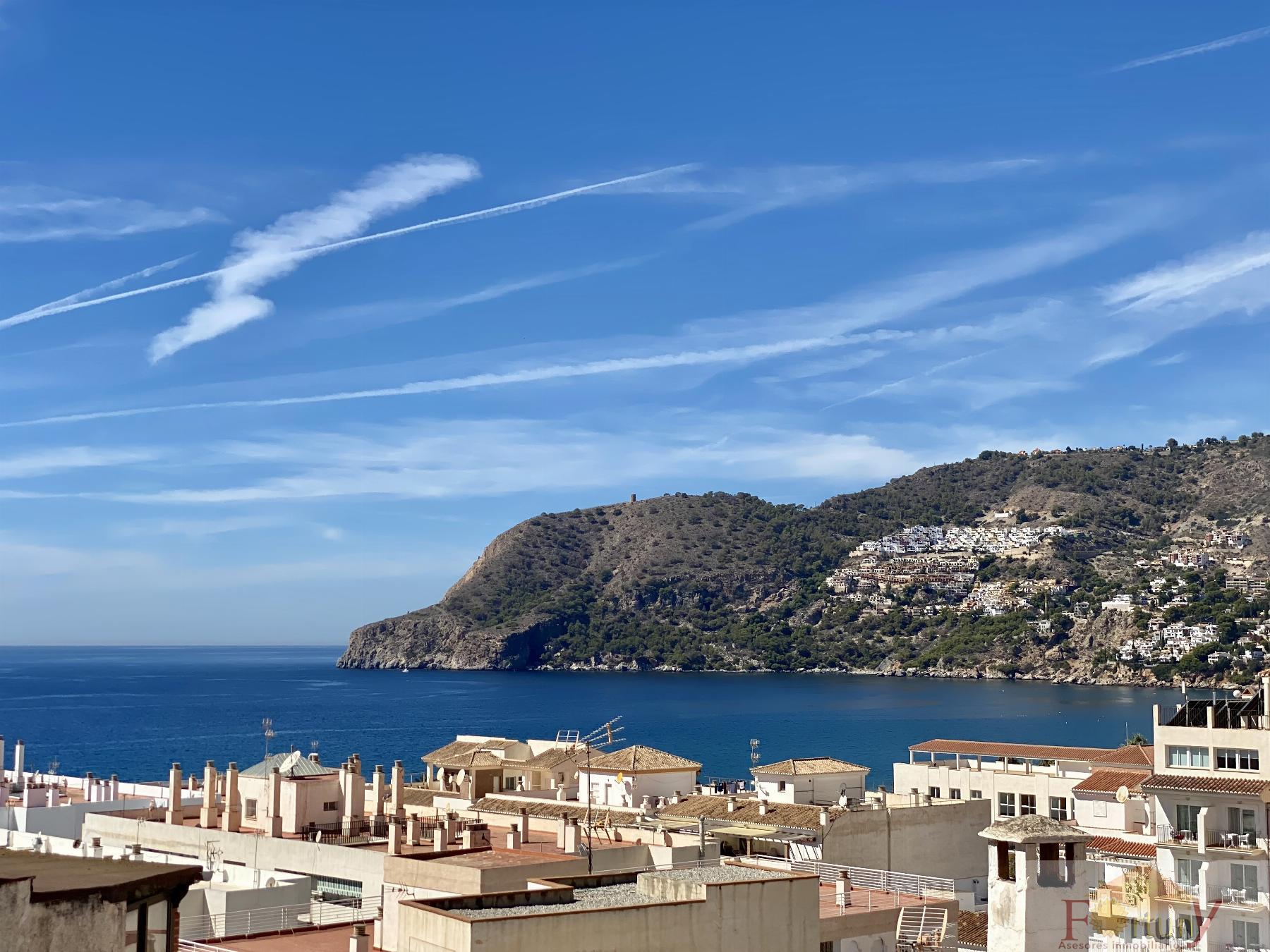 For sale of house in La Herradura