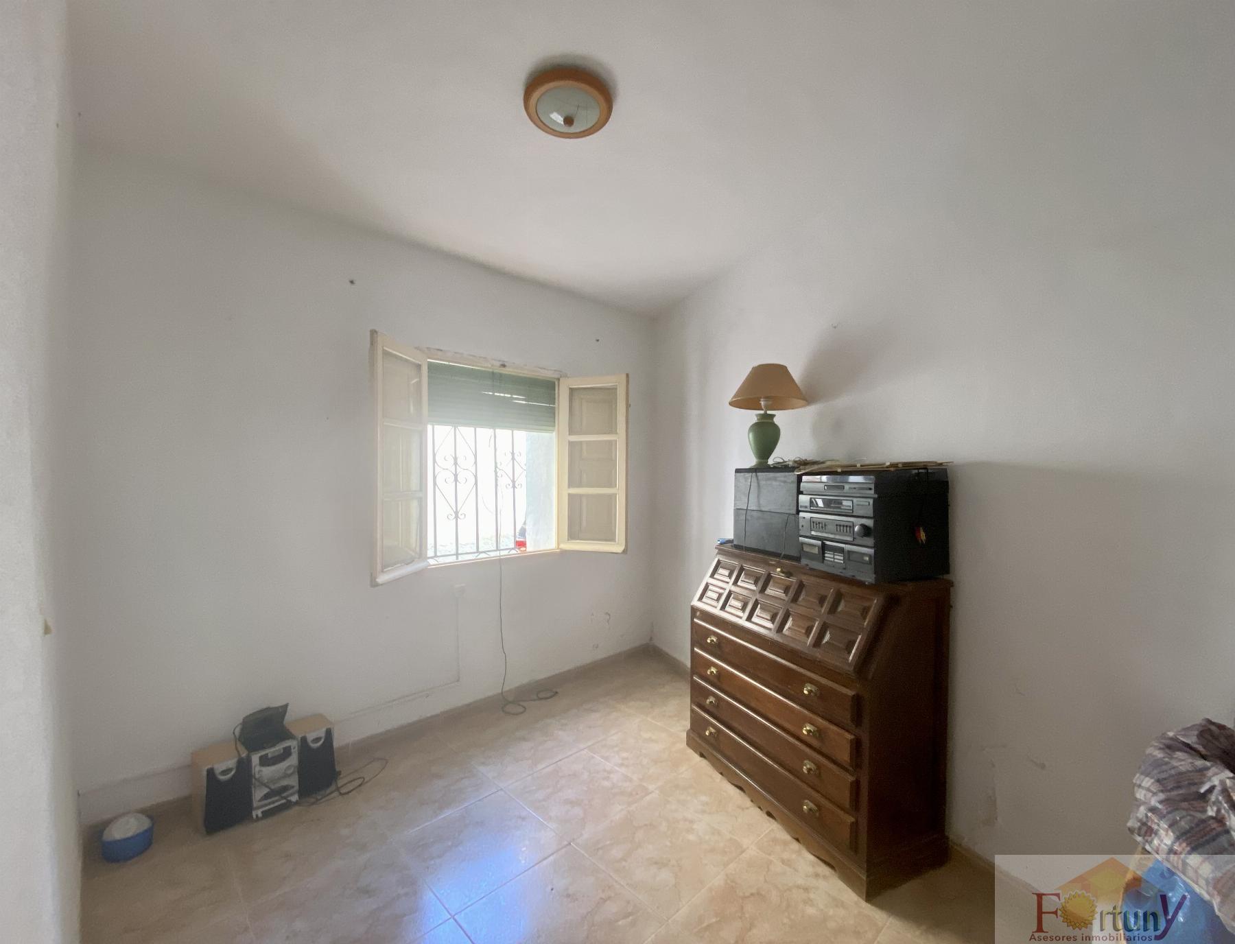 For sale of house in La Herradura
