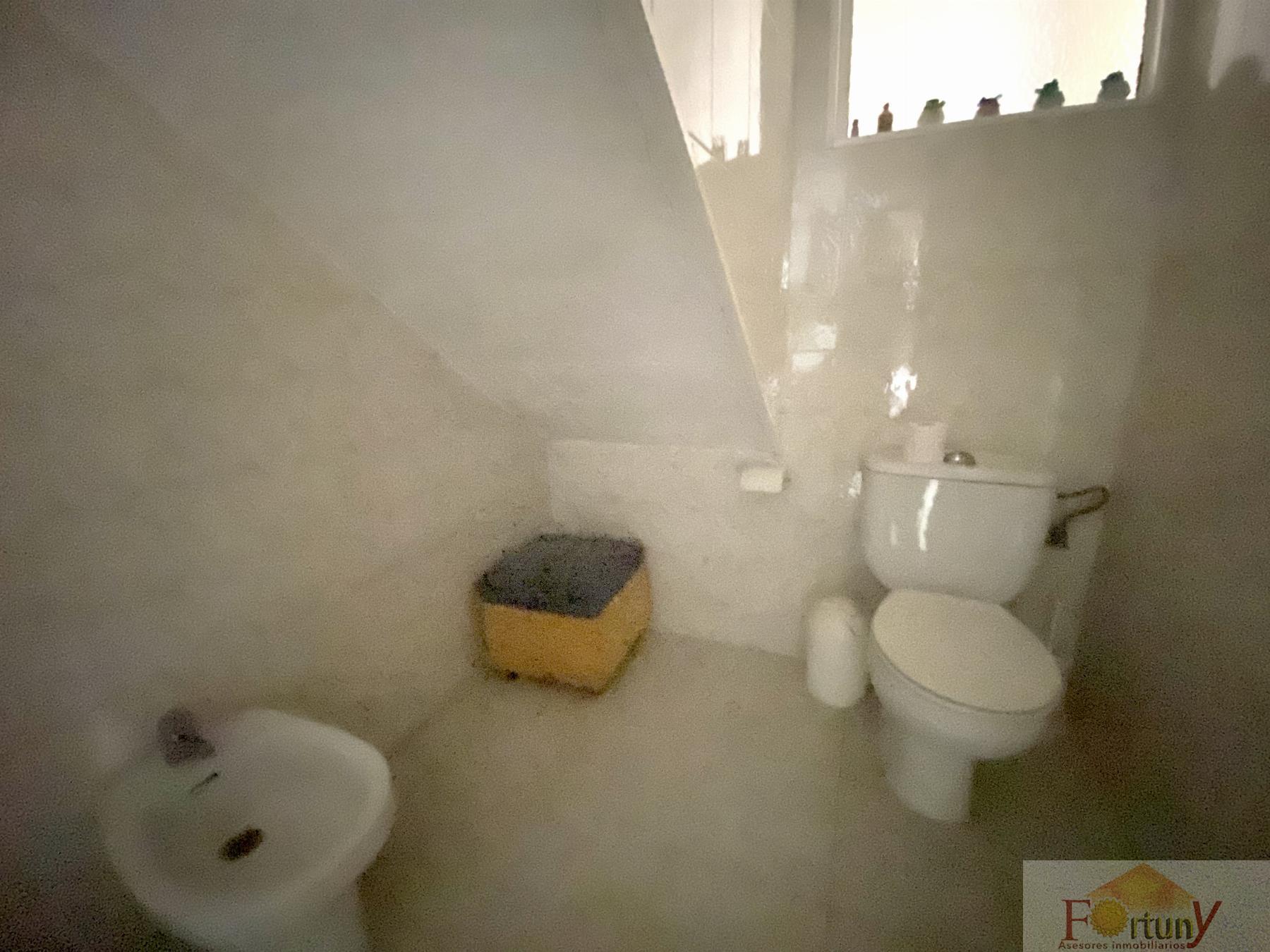 For sale of house in La Herradura