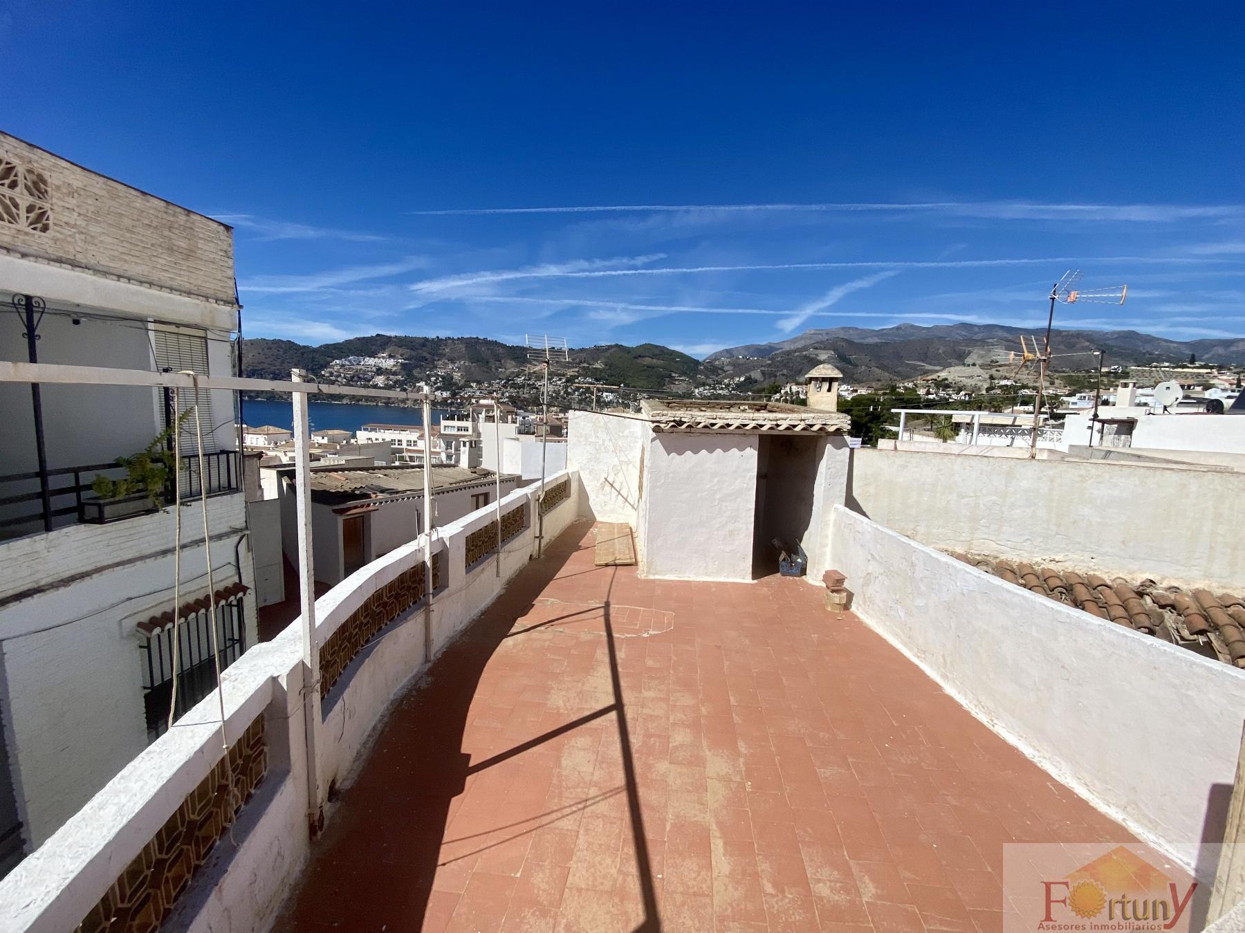 For sale of house in La Herradura