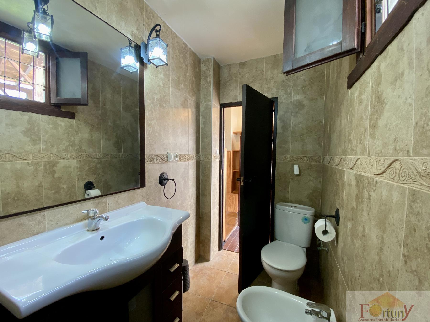 Venta de casa en Salobreña