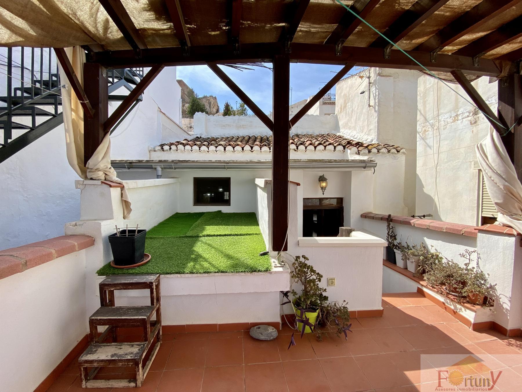 Venta de casa en Salobreña