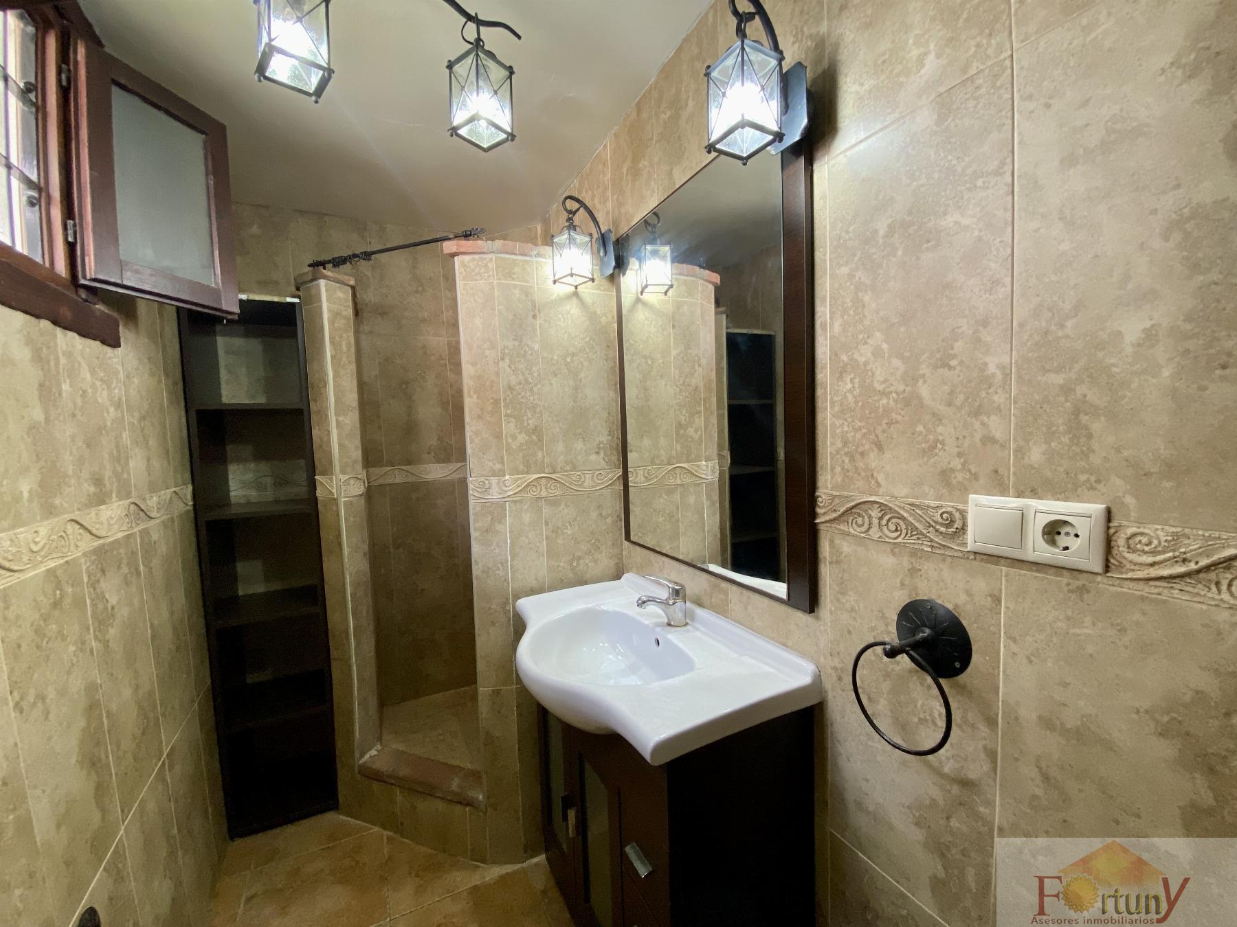 Venta de casa en Salobreña