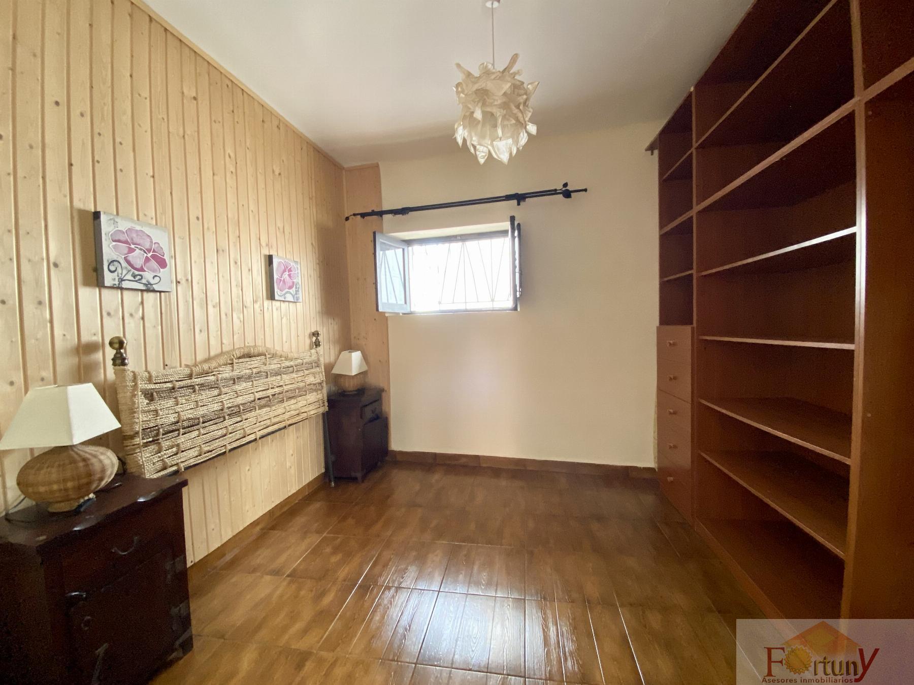 Venta de casa en Salobreña