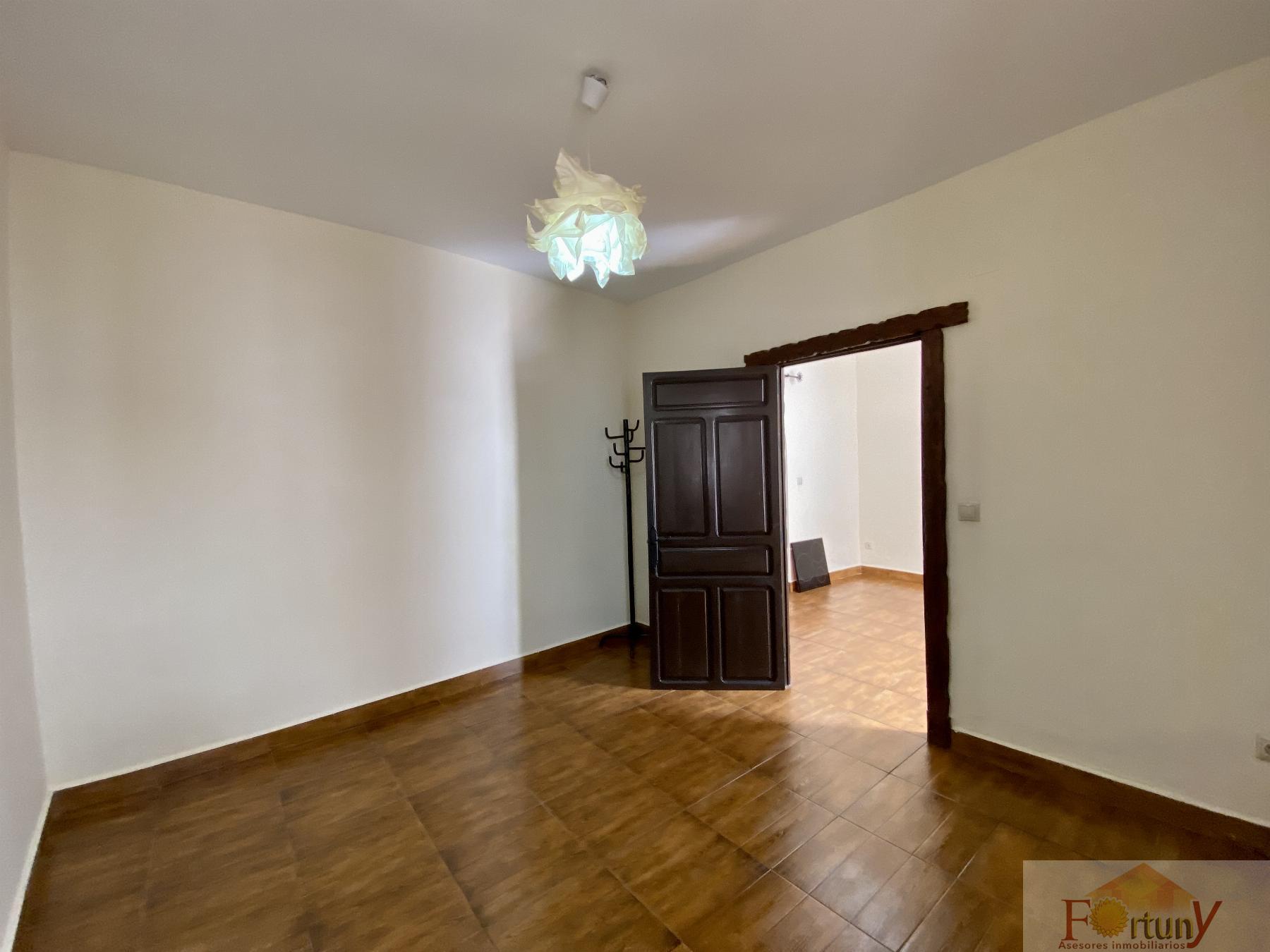 Venta de casa en Salobreña