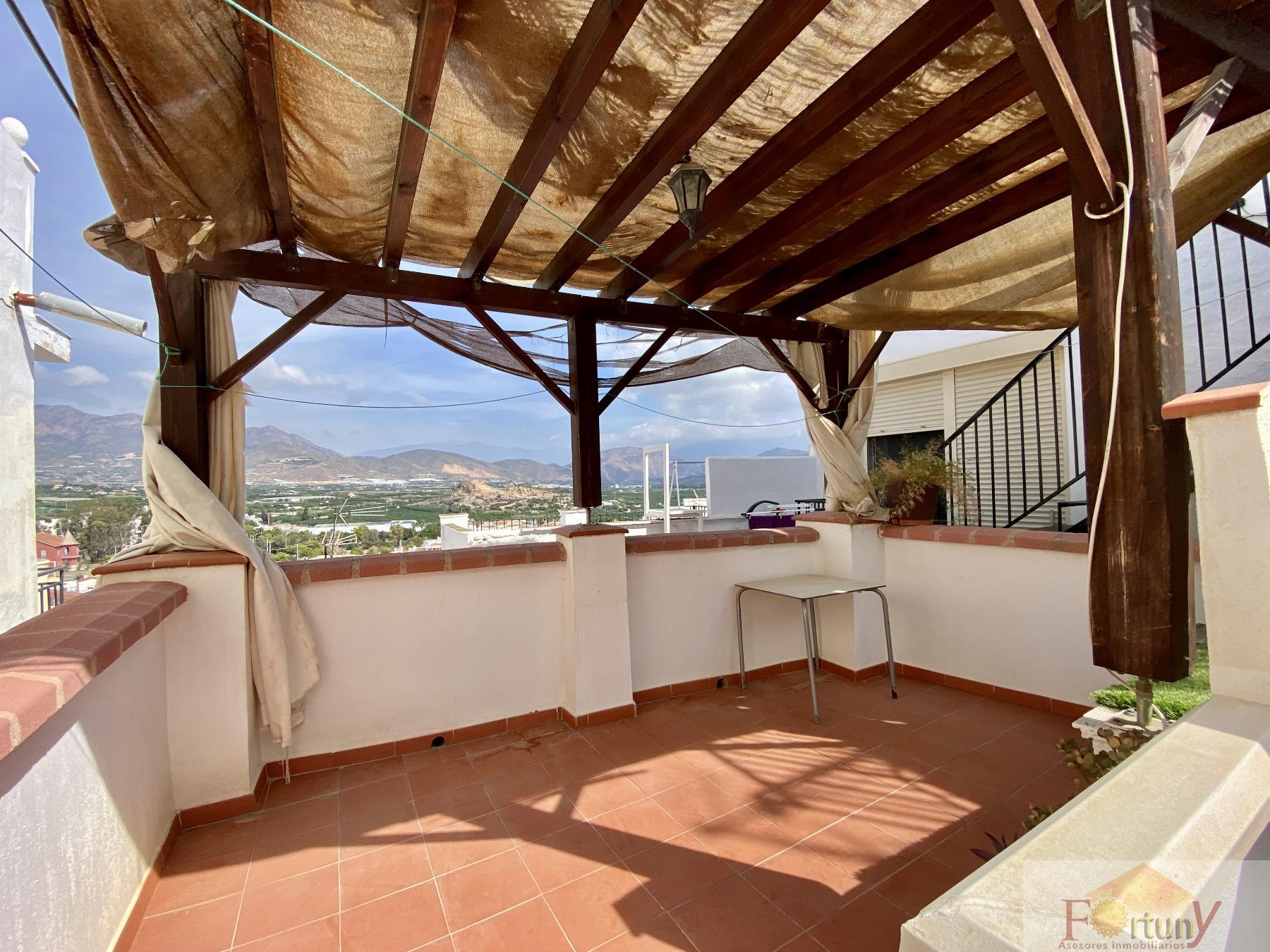 Venta de casa en Salobreña