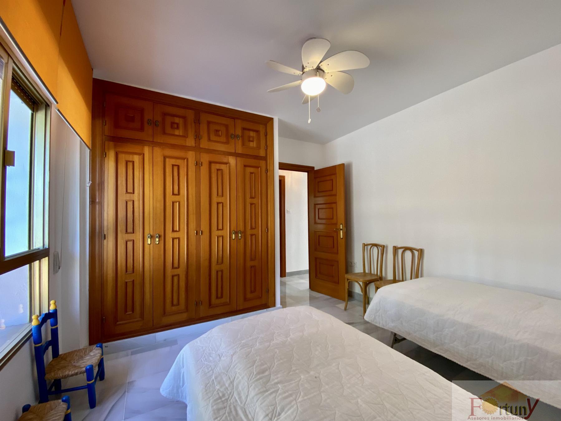 For rent of apartment in La Herradura