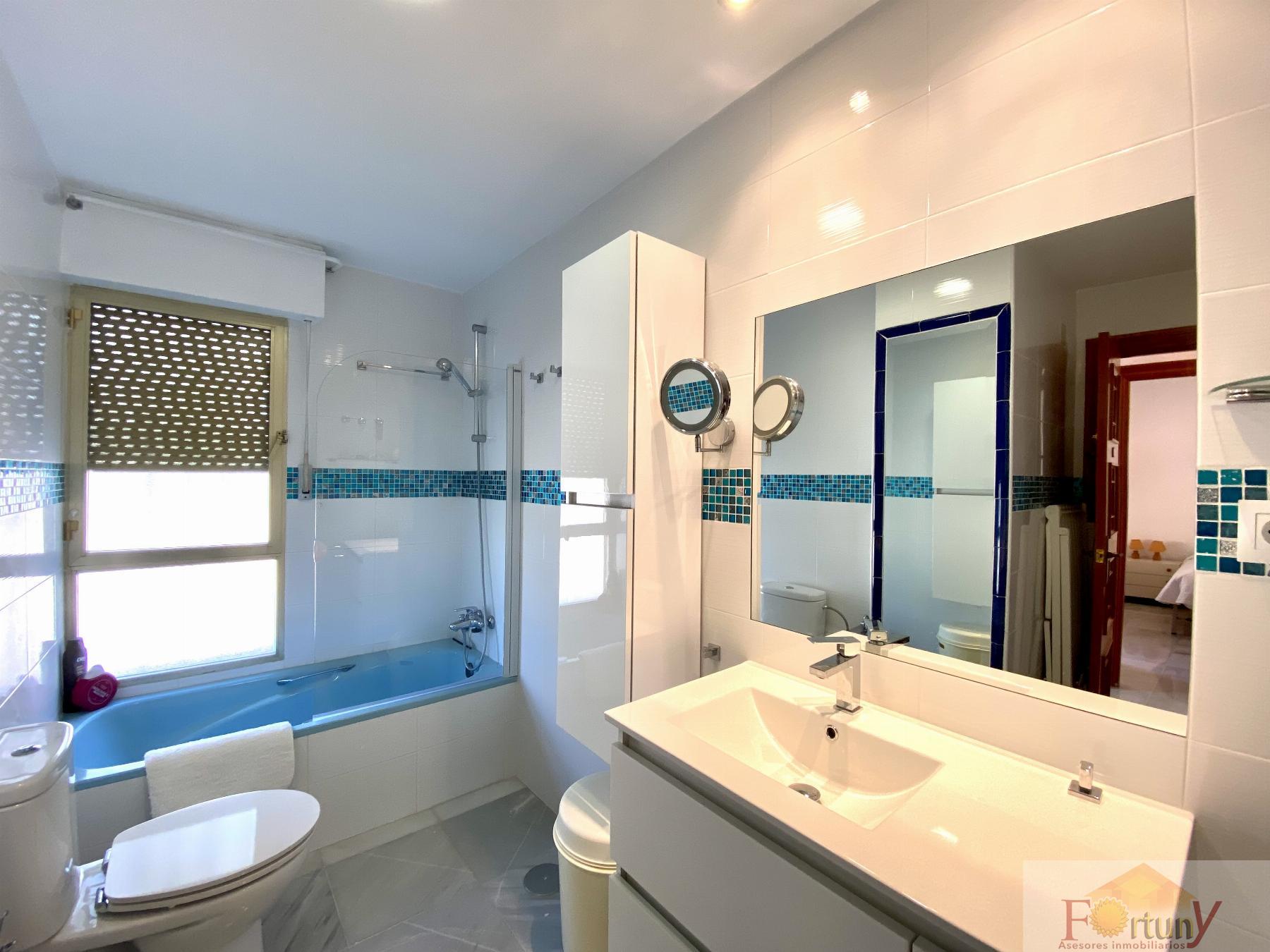 For rent of apartment in La Herradura