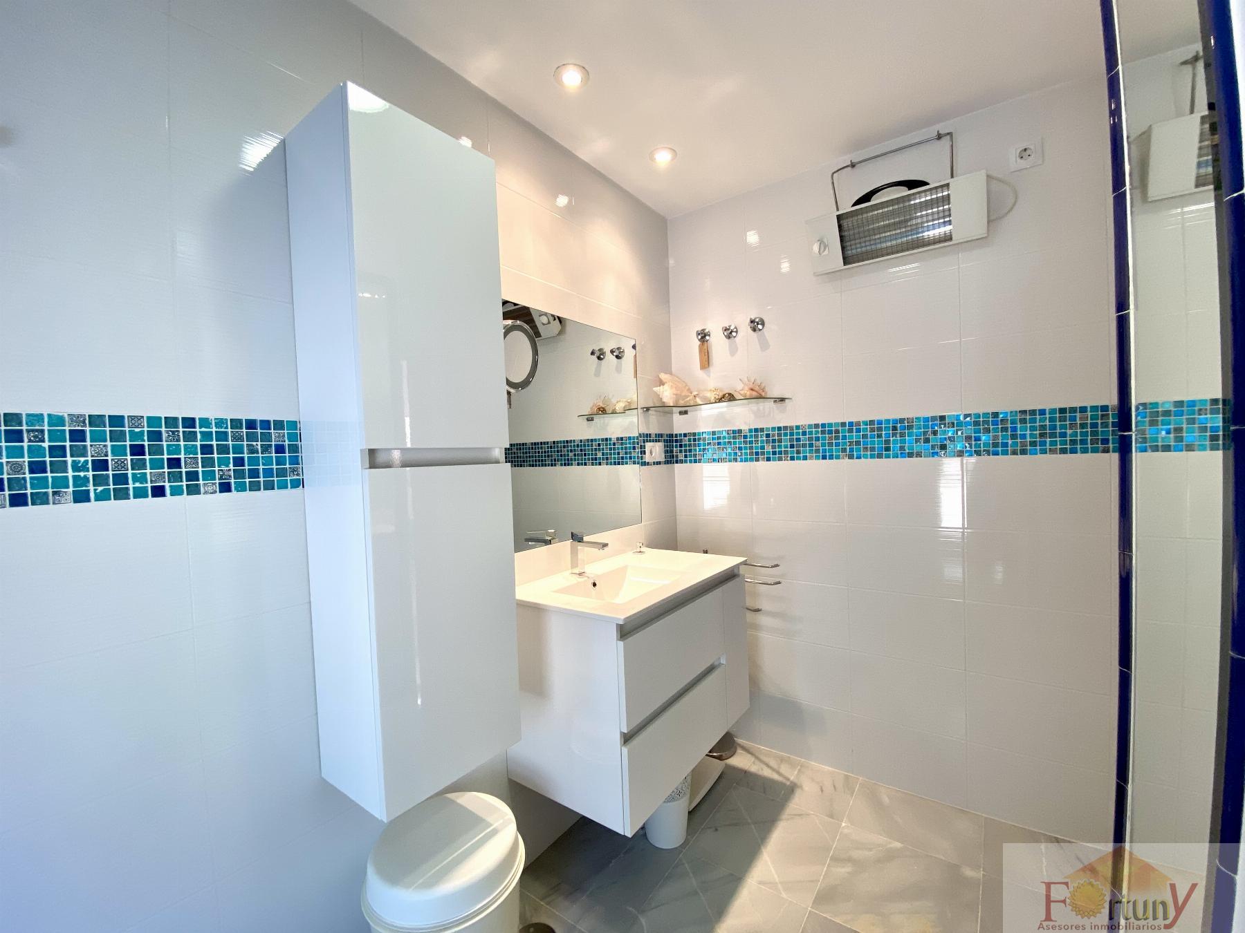 For rent of apartment in La Herradura