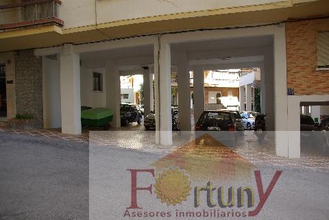 For sale of apartment in Almuñécar