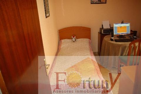 For sale of apartment in Almuñécar