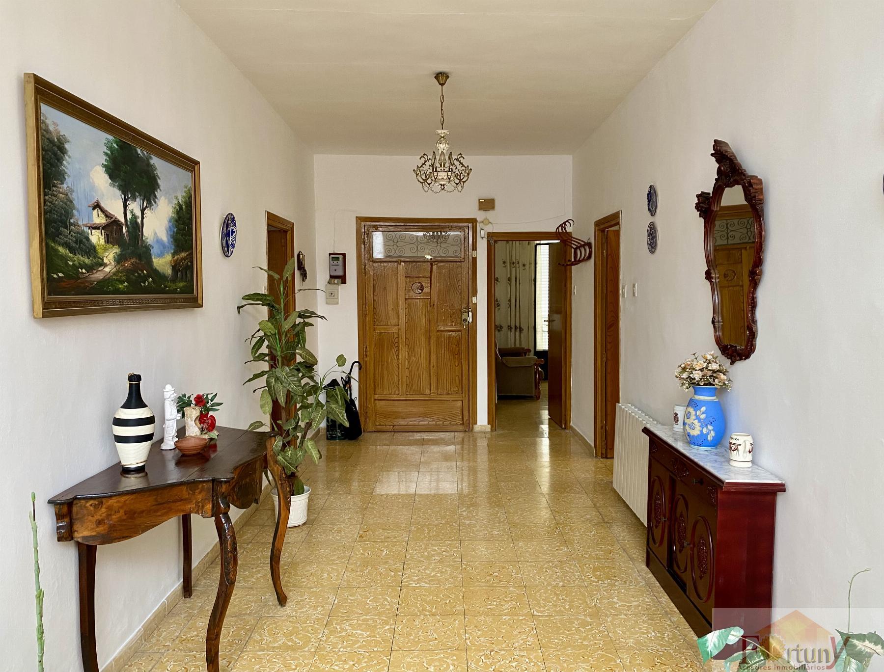 For sale of house in Itrabo