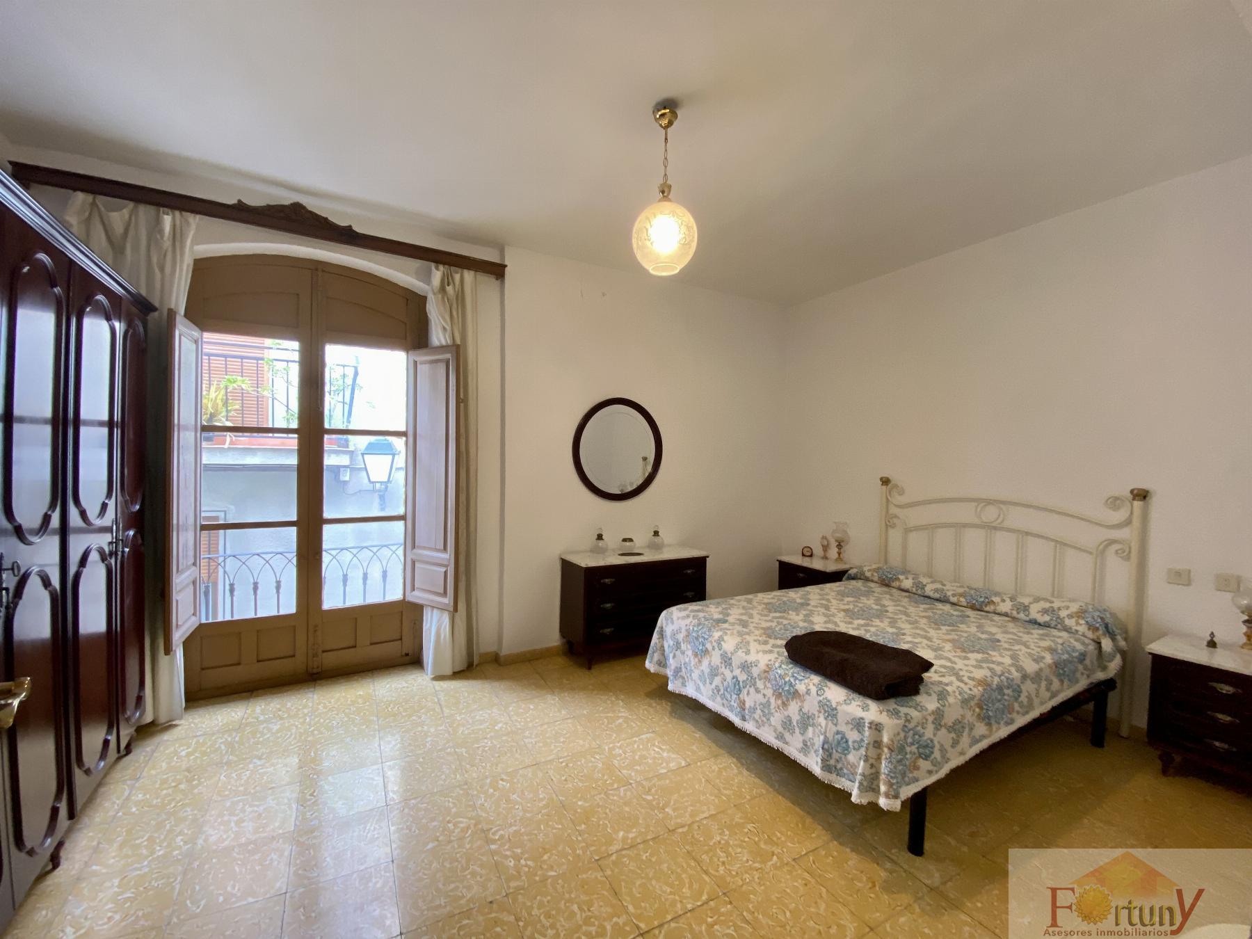 For sale of house in Itrabo