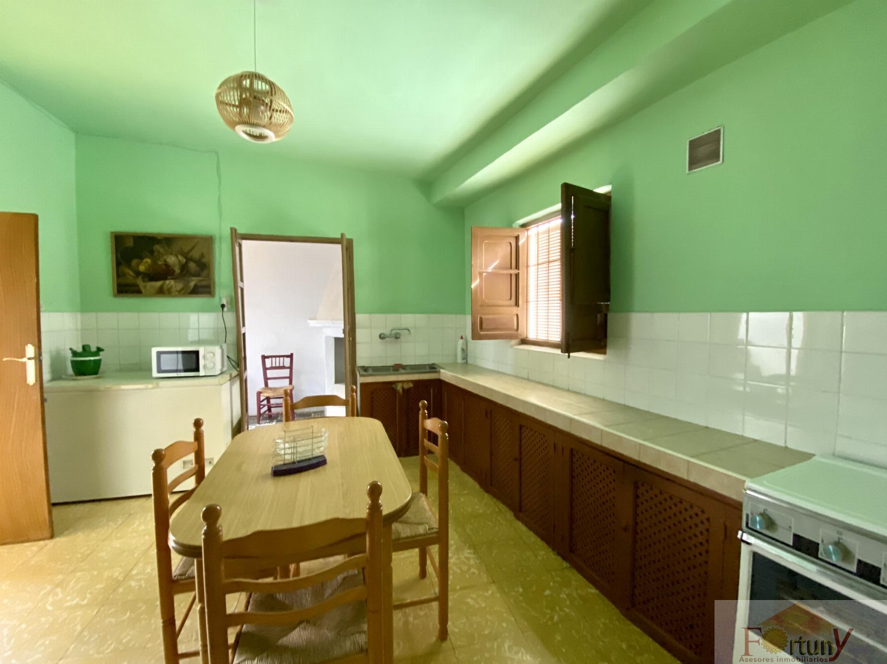 For sale of house in Itrabo