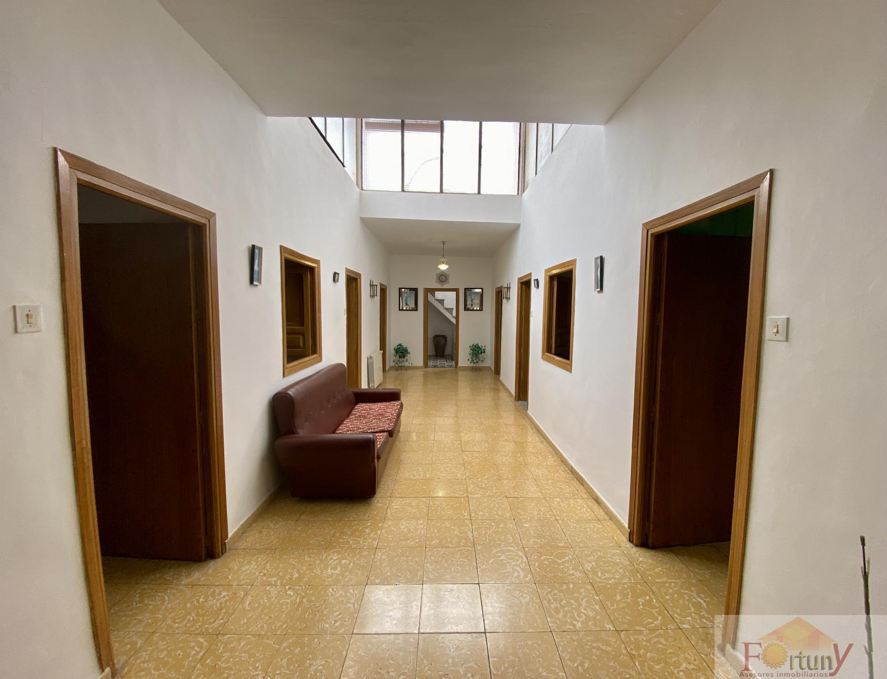 For sale of house in Itrabo