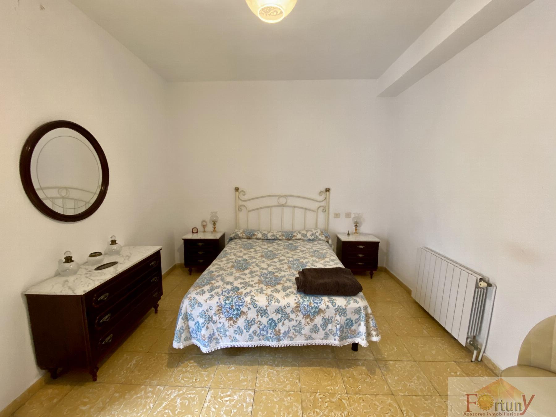 For sale of house in Itrabo