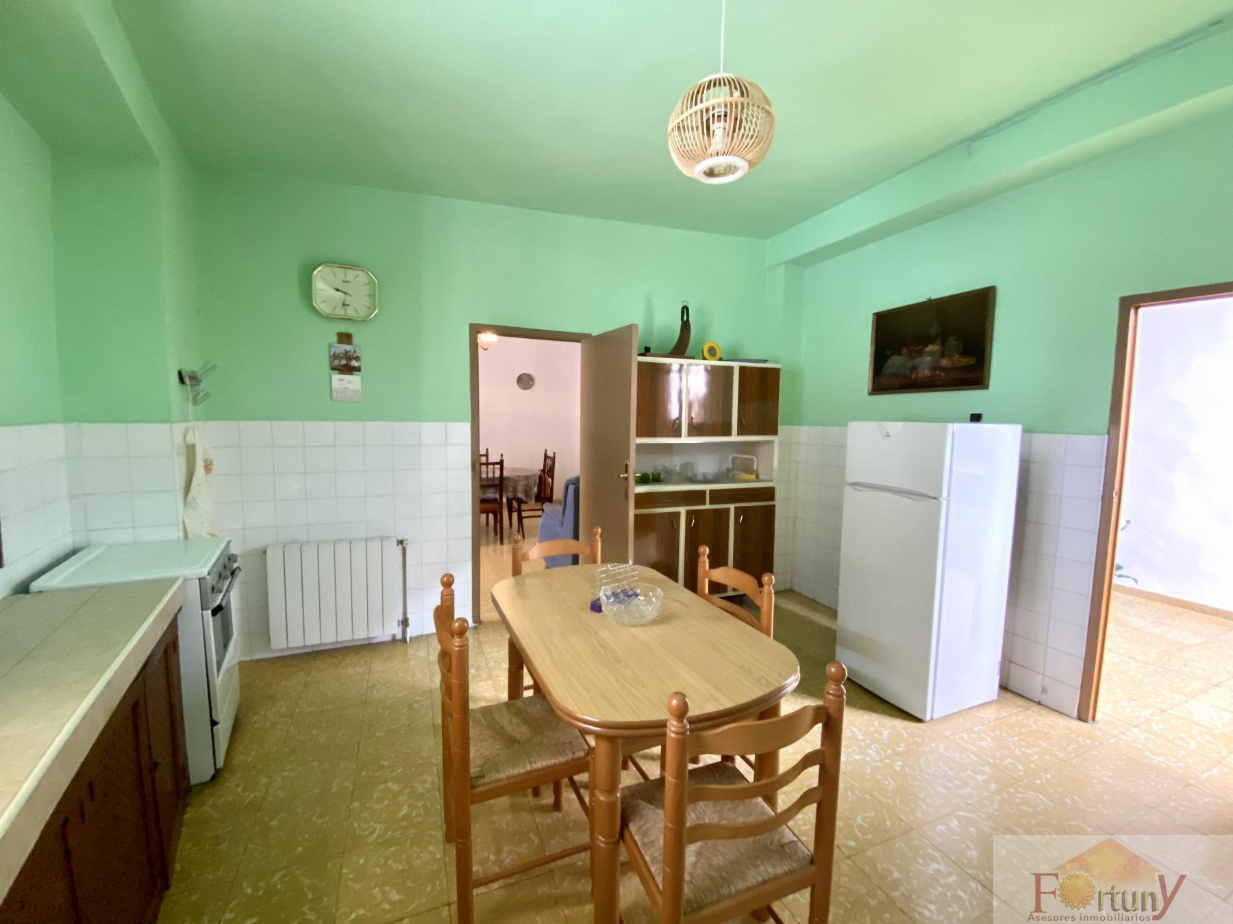 For sale of house in Itrabo