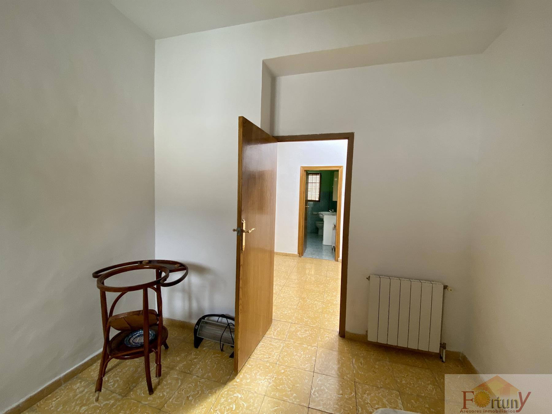 For sale of house in Itrabo