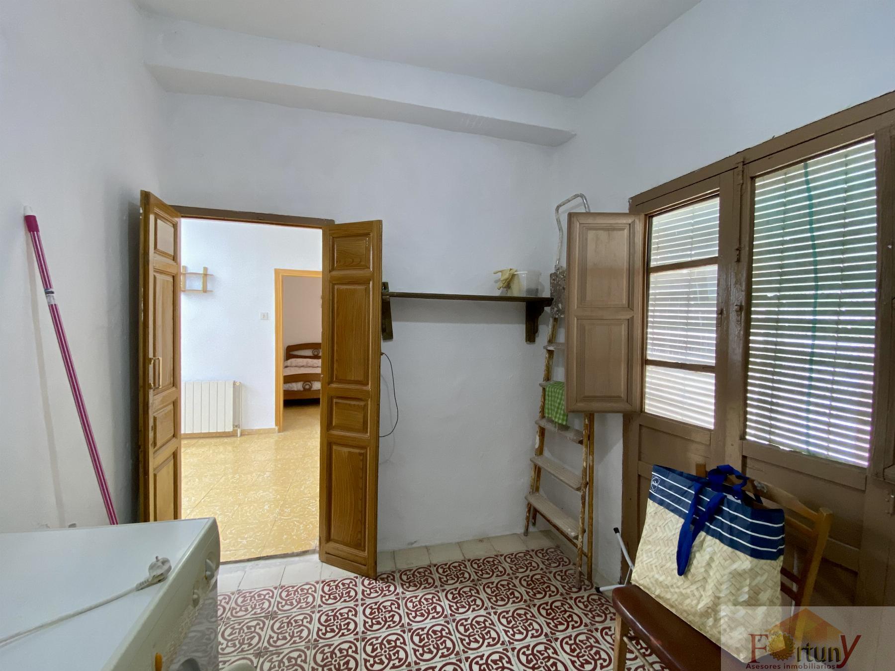 For sale of house in Itrabo