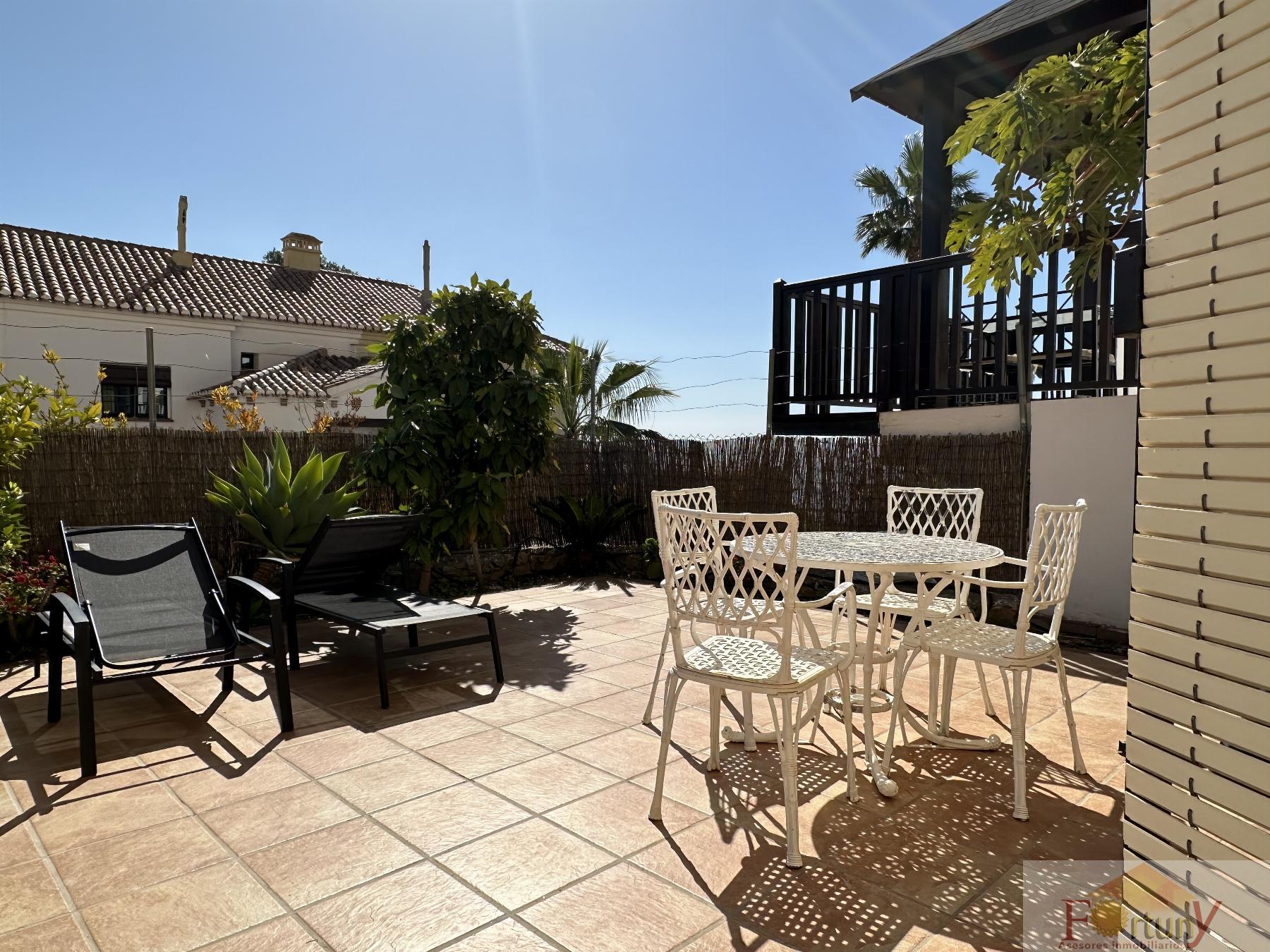 For sale of house in La Herradura
