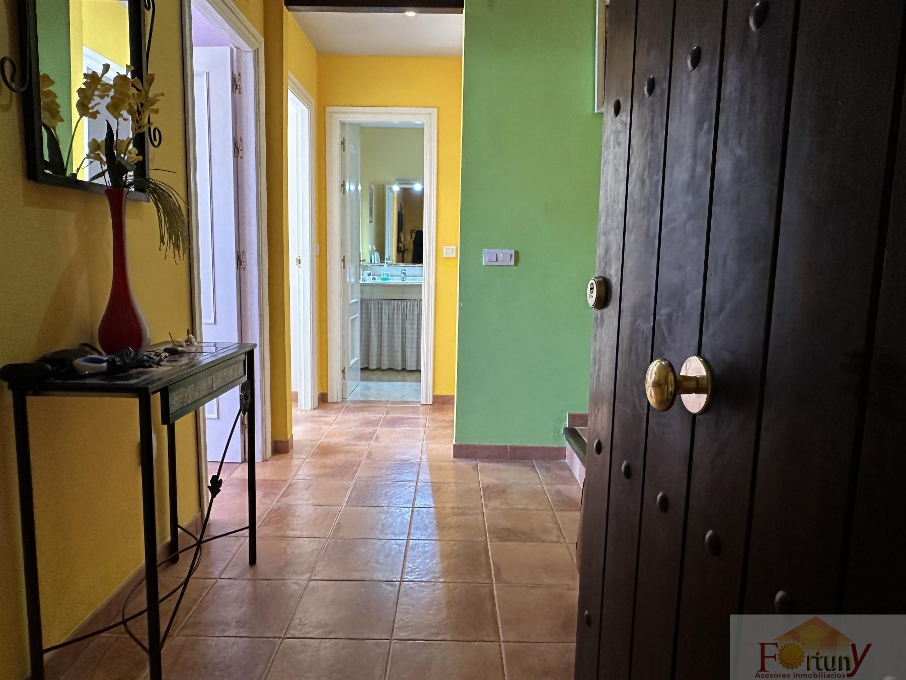 For sale of house in La Herradura