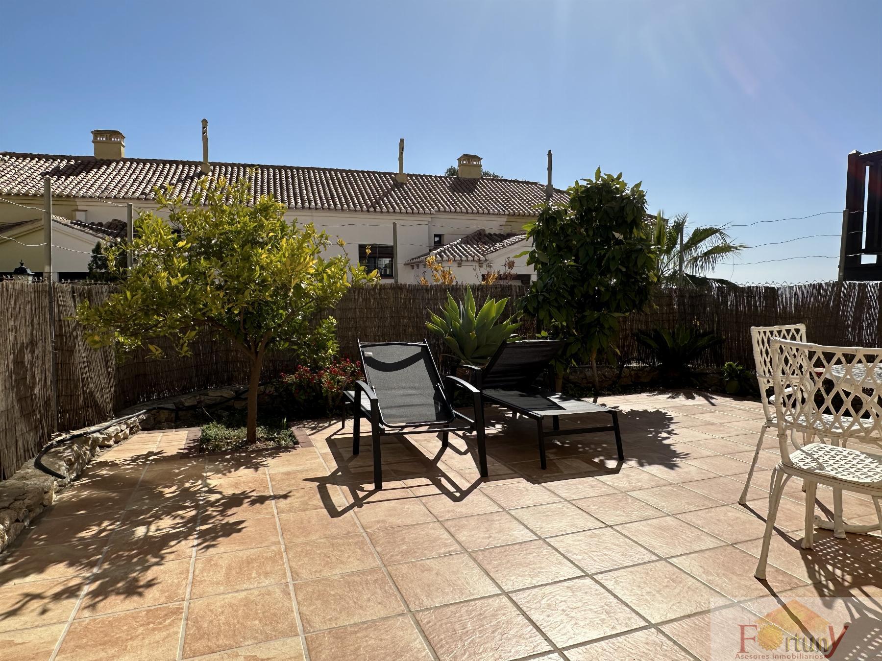 For sale of house in La Herradura