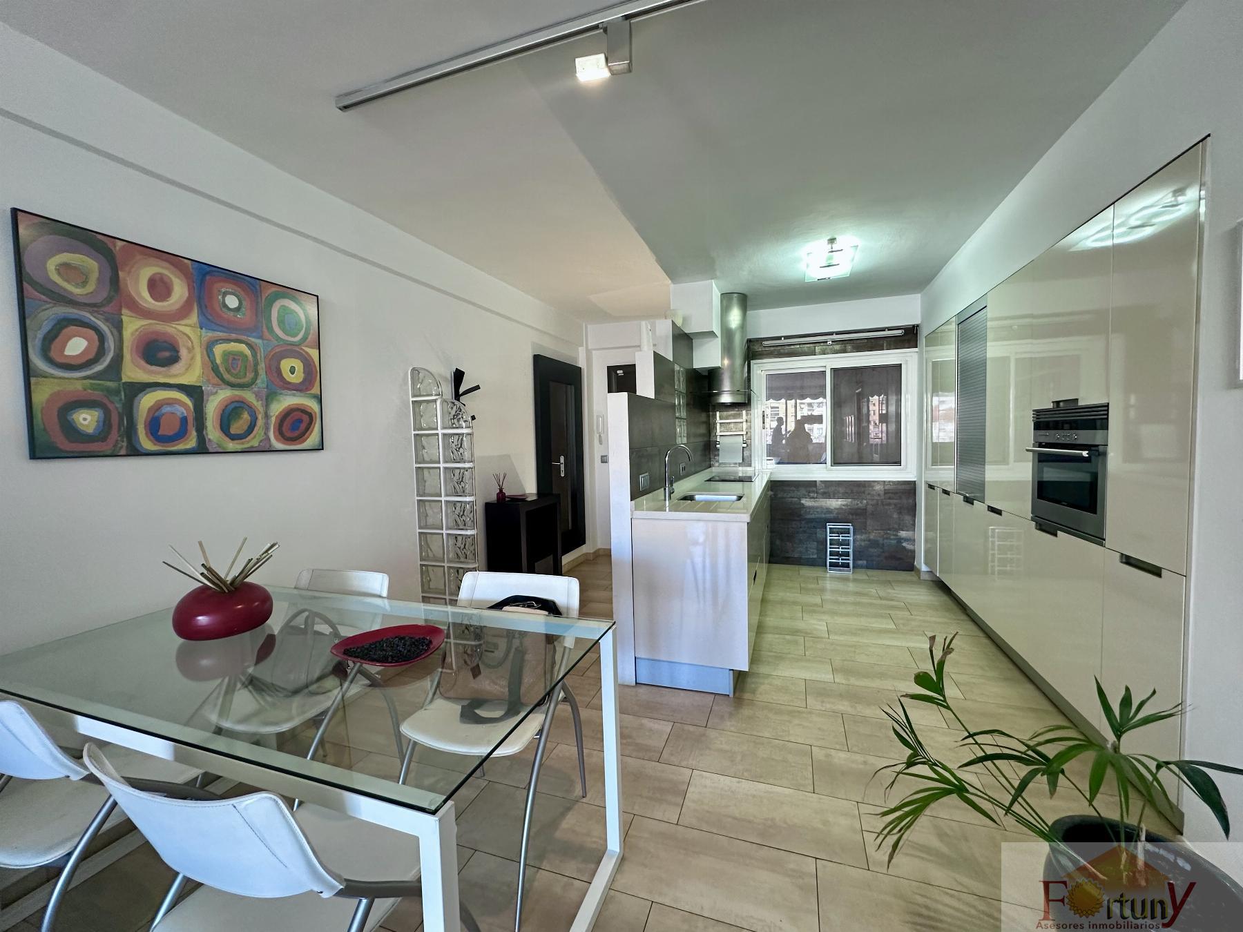 For sale of flat in Málaga