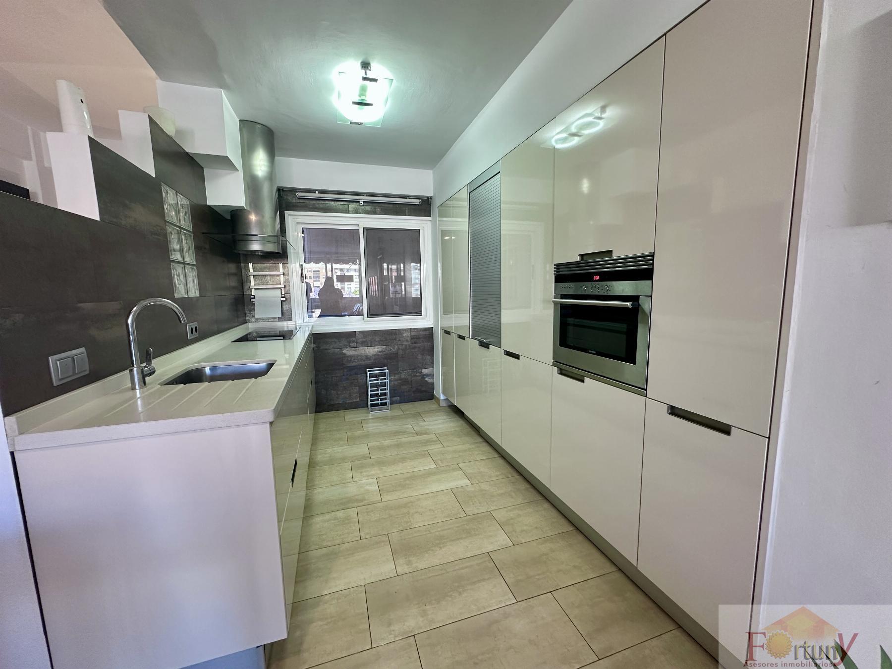 For sale of flat in Málaga